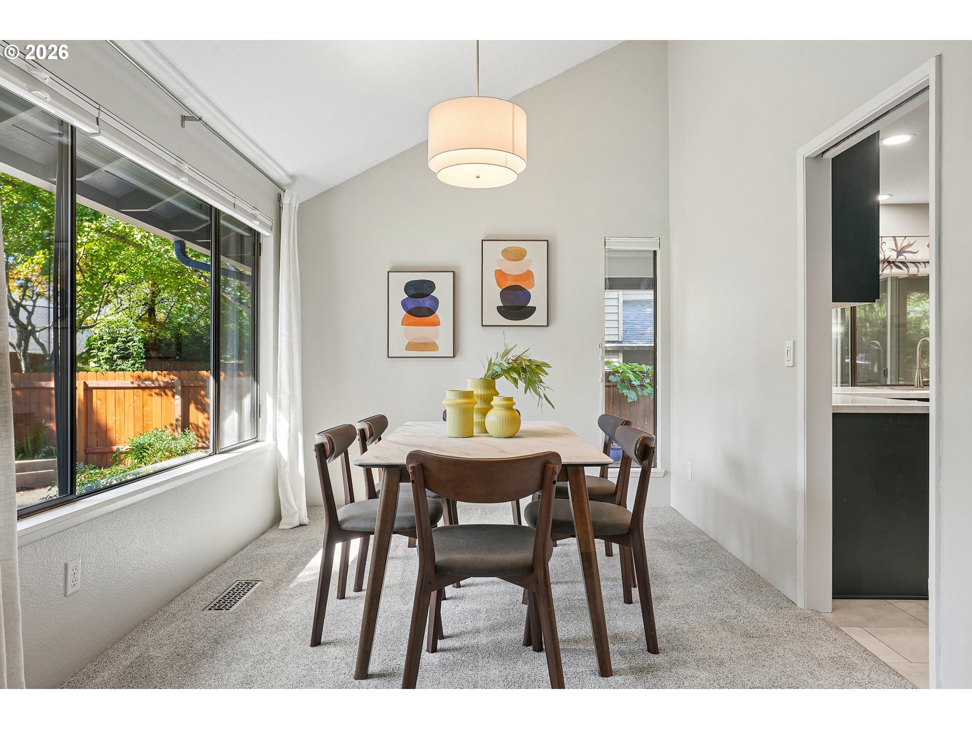 property viewer photo 12