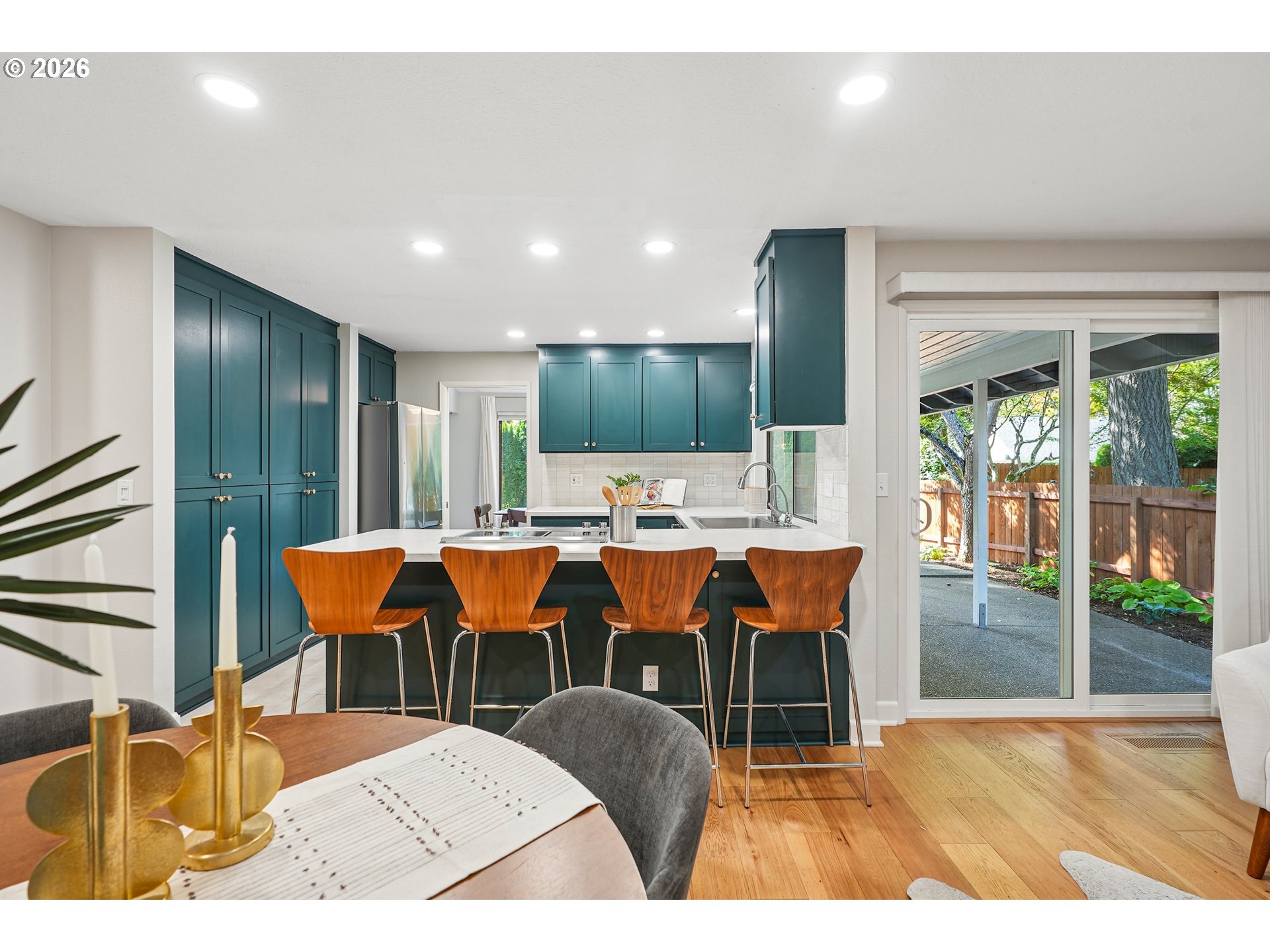 property viewer photo 17