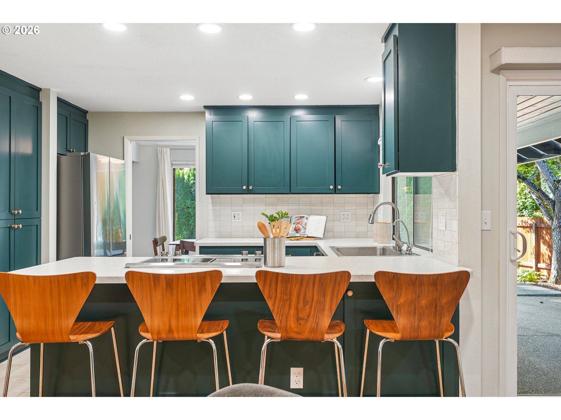 property viewer photo 18