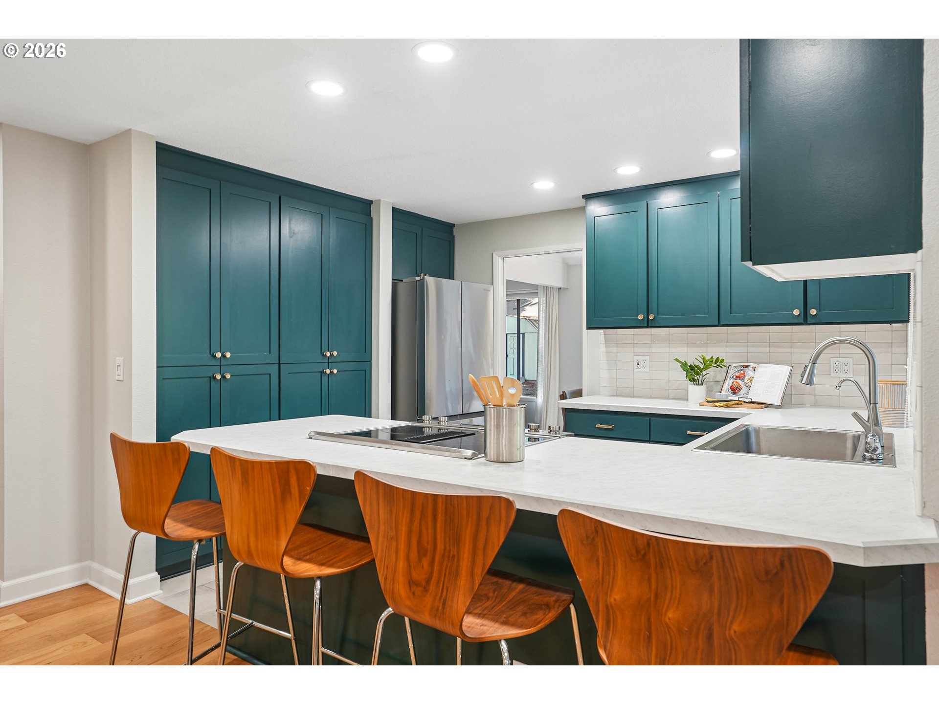 property viewer photo 19