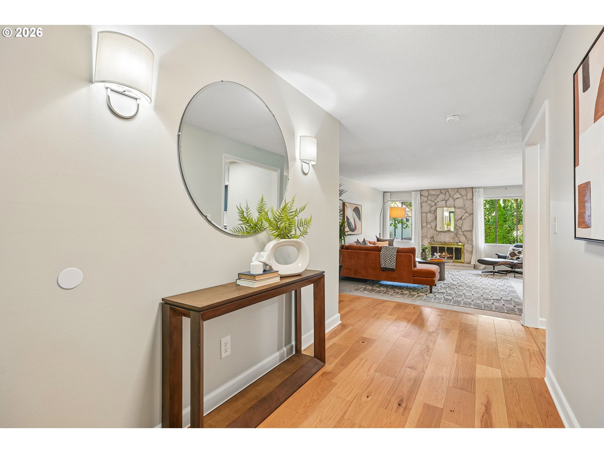 property viewer photo 4