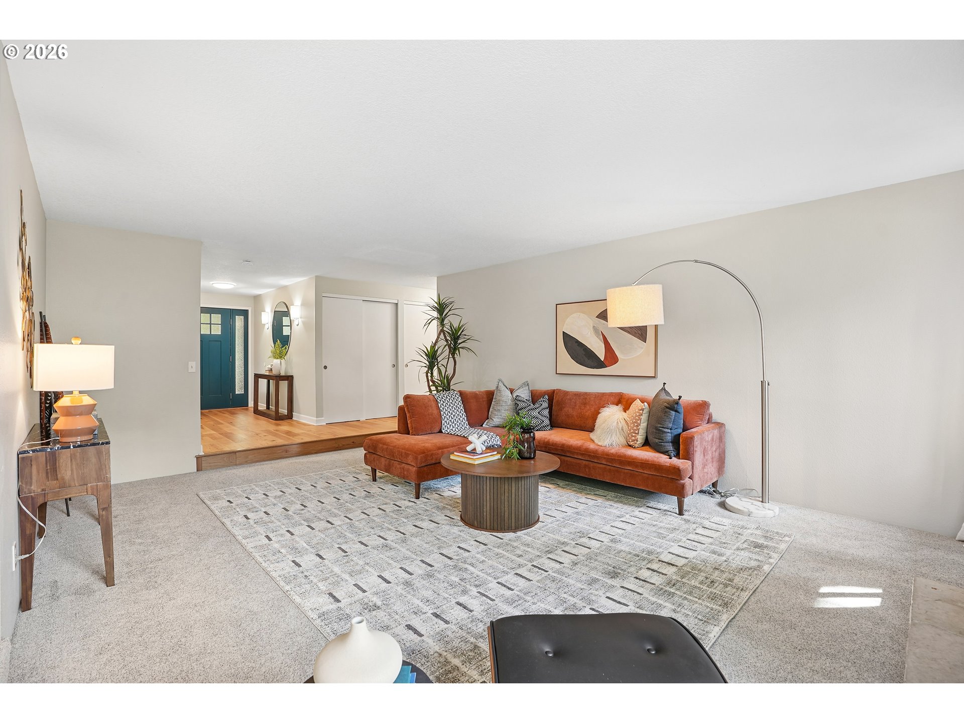 property viewer photo 9