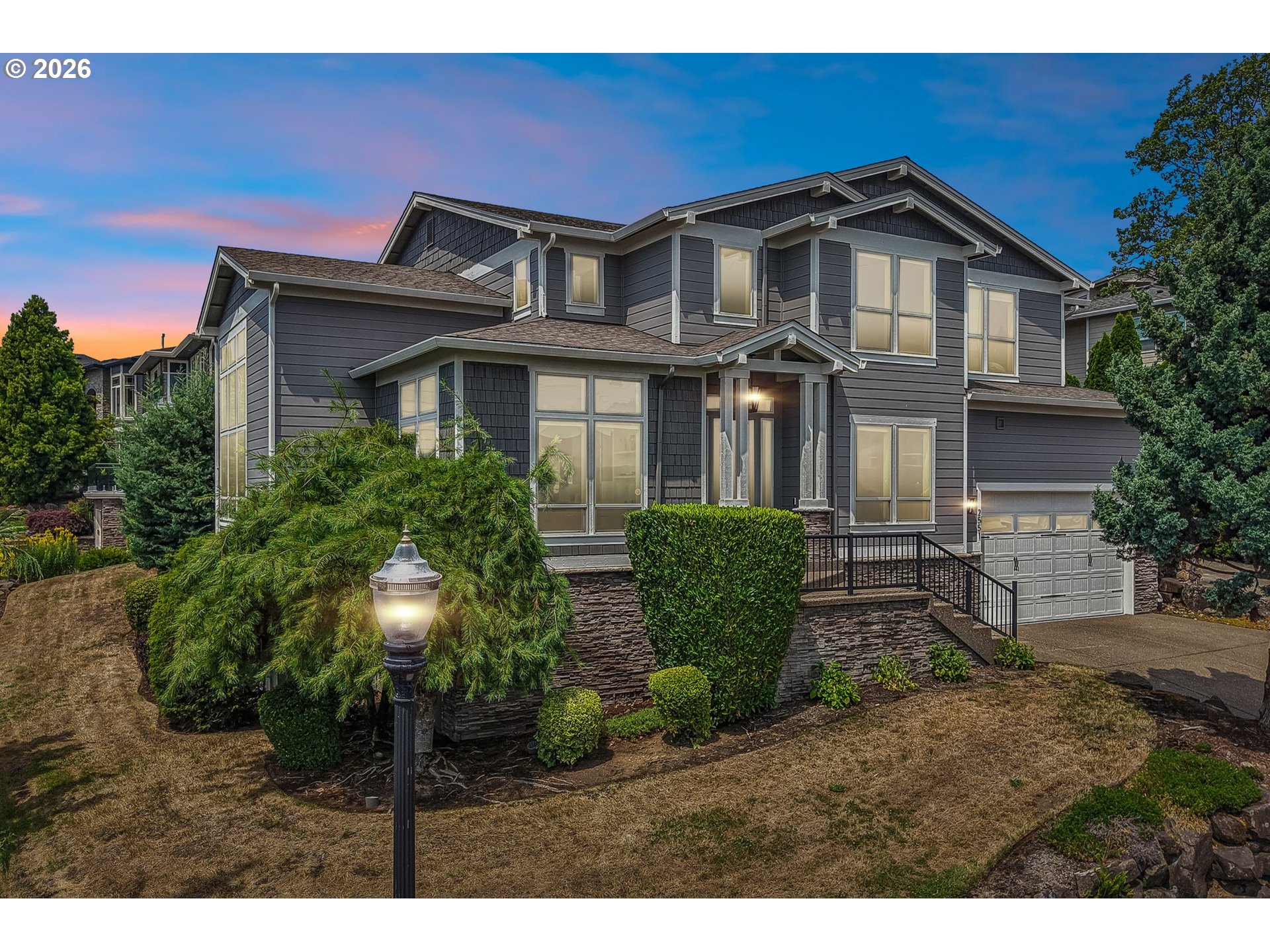 main property photo 0