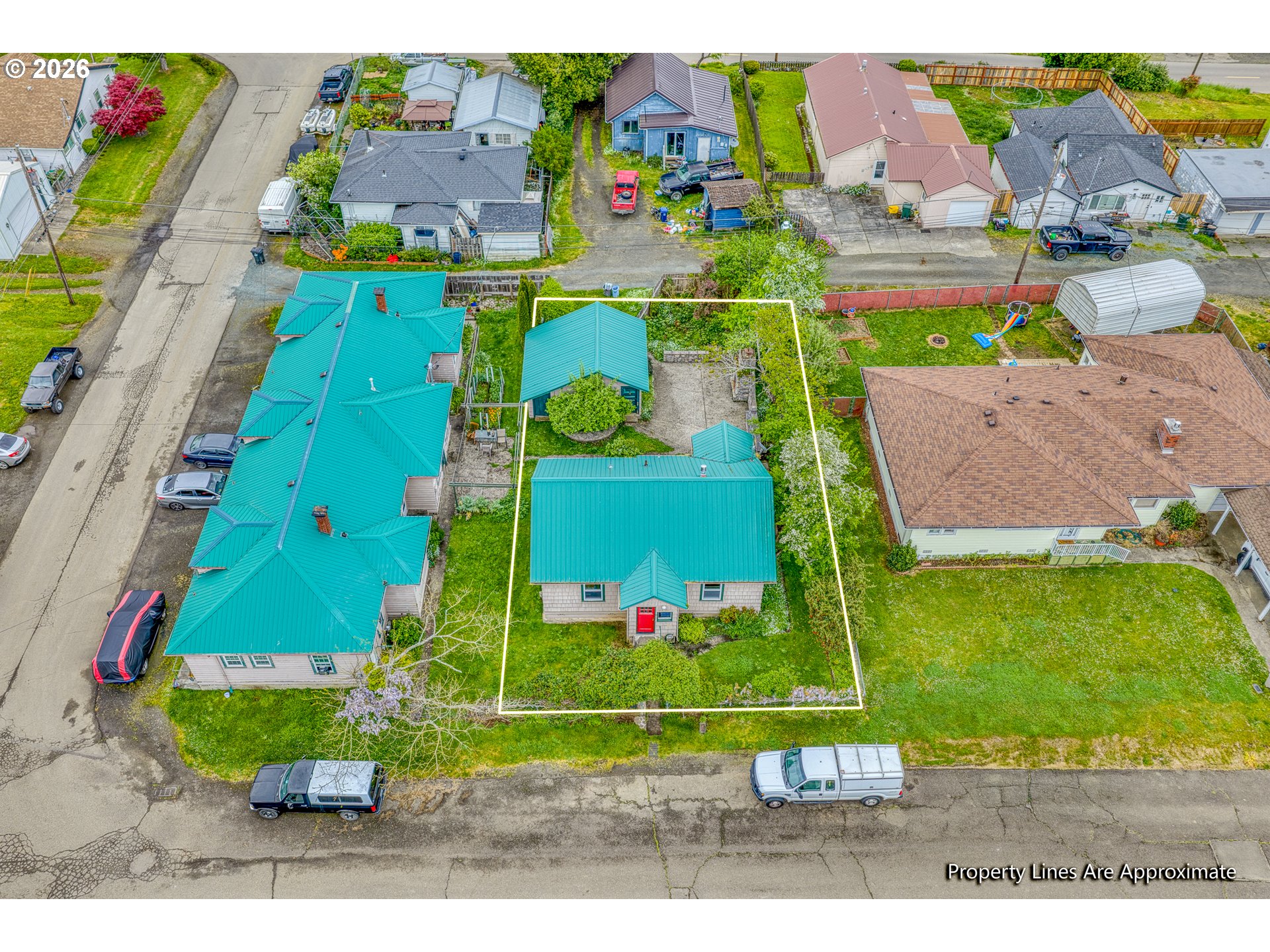 main property photo 7
