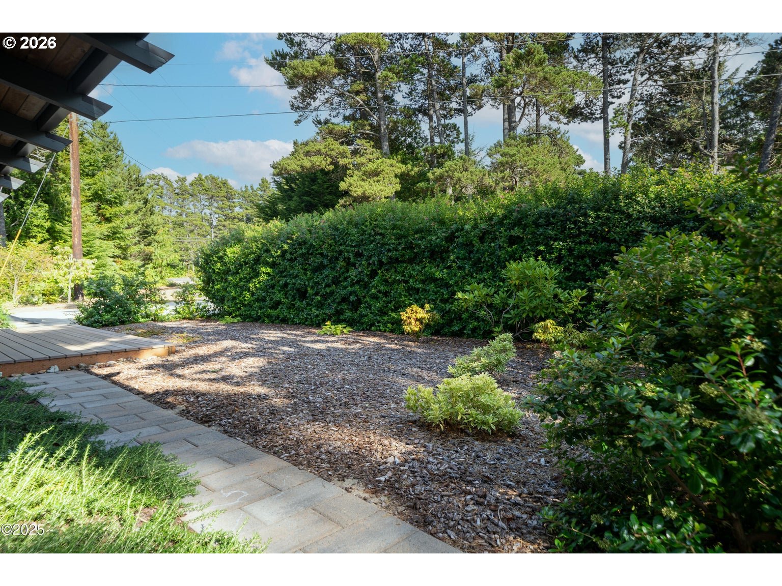 main property photo 30