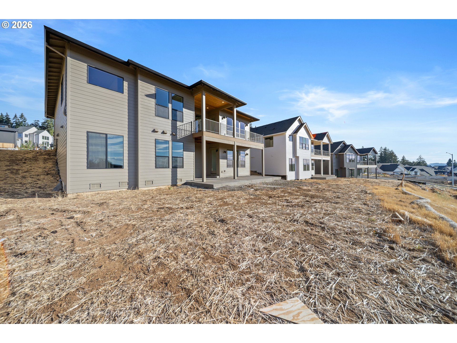 main property photo 18