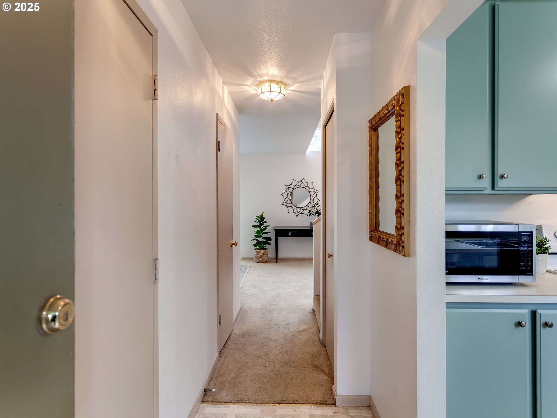property viewer photo 10