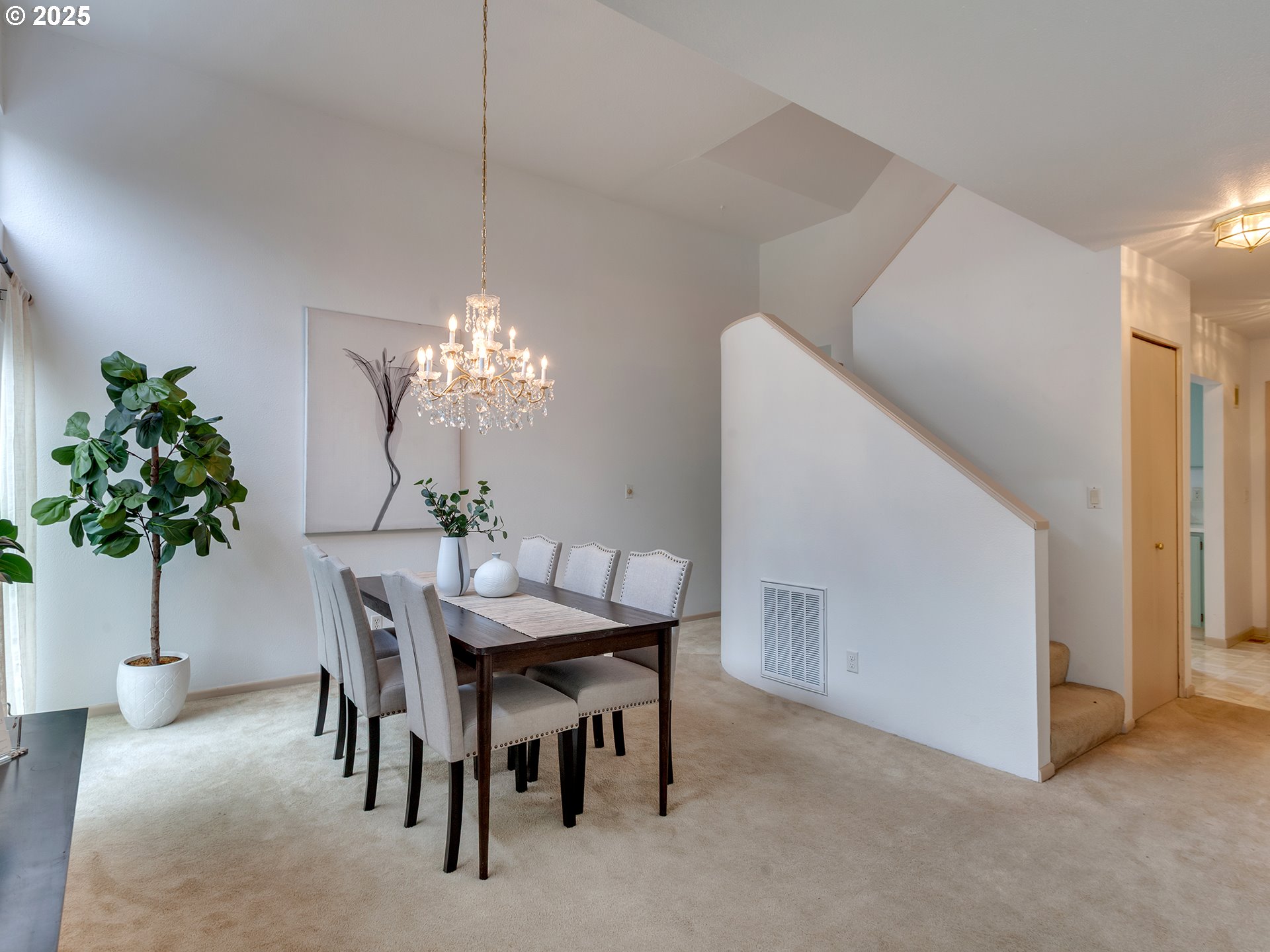 property viewer photo 17