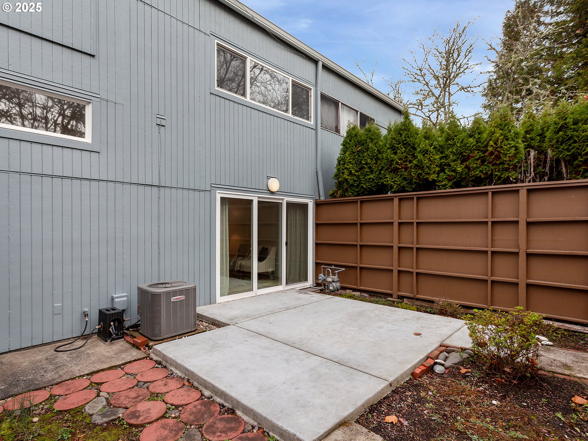 property viewer photo 32