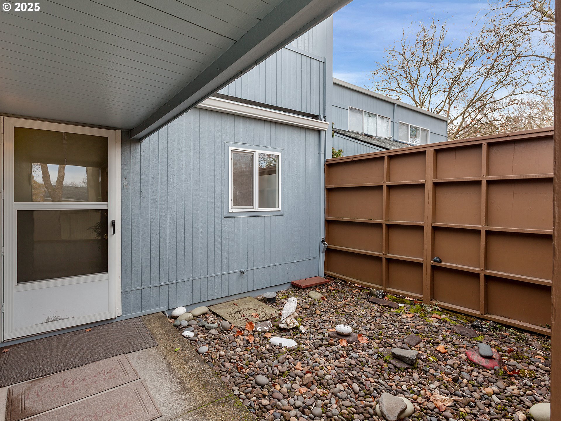 property viewer photo 9