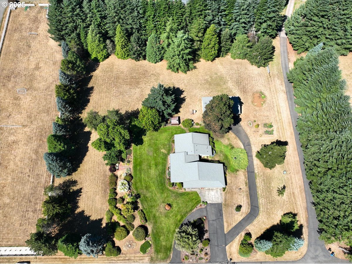 property viewer photo 43