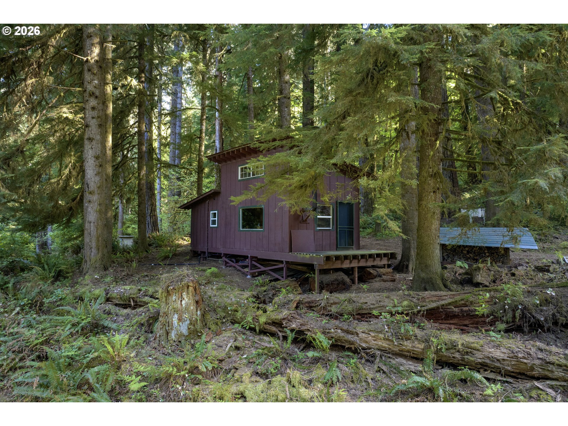 main property photo 11