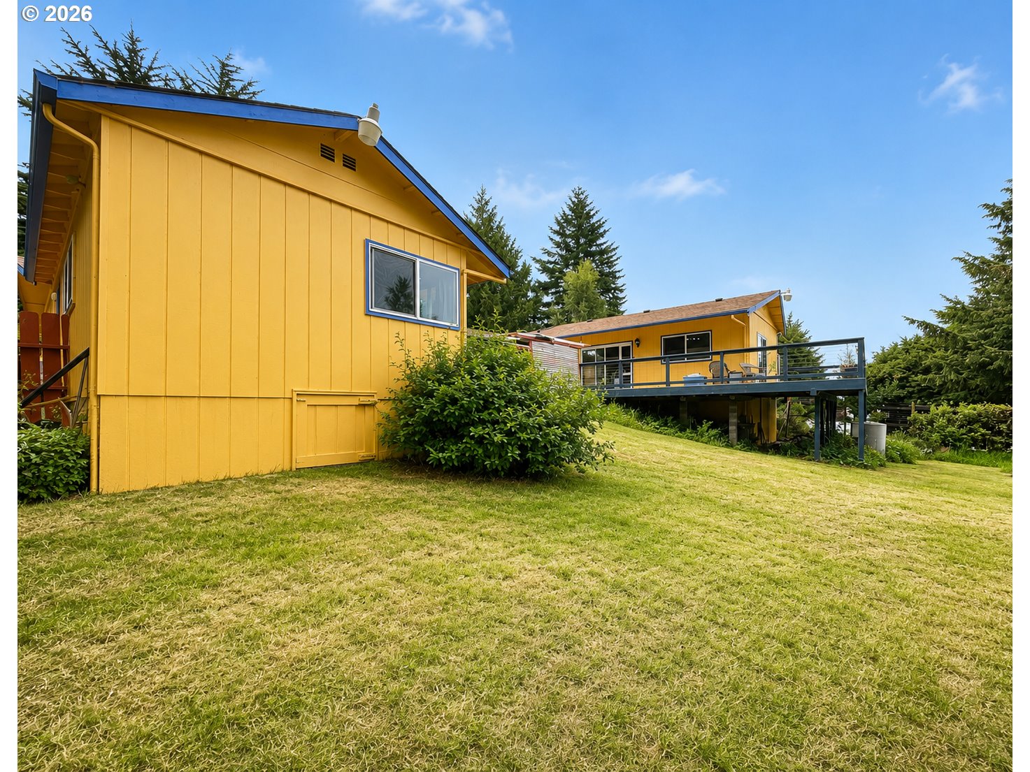 main property photo 32