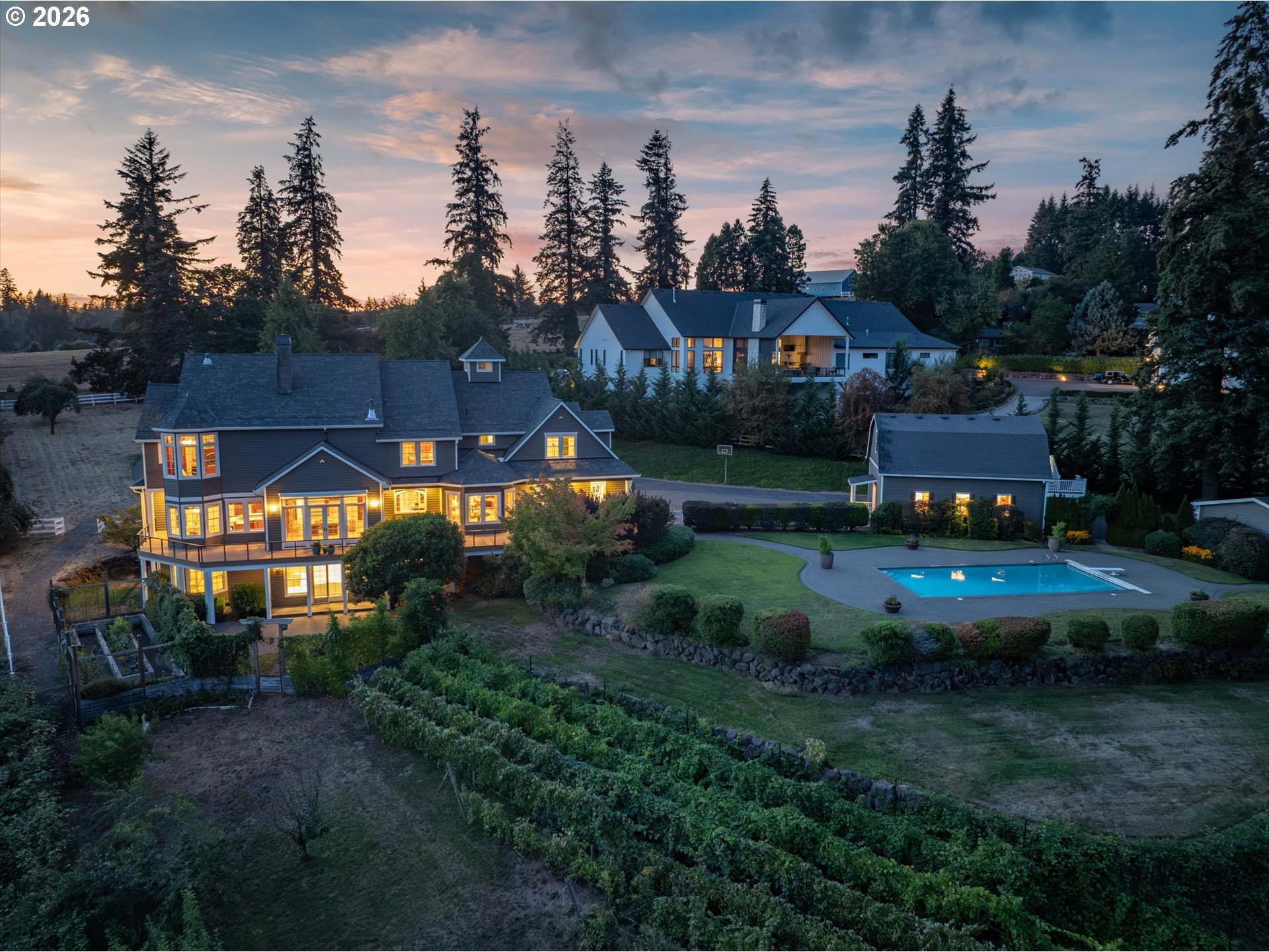 main property photo 41