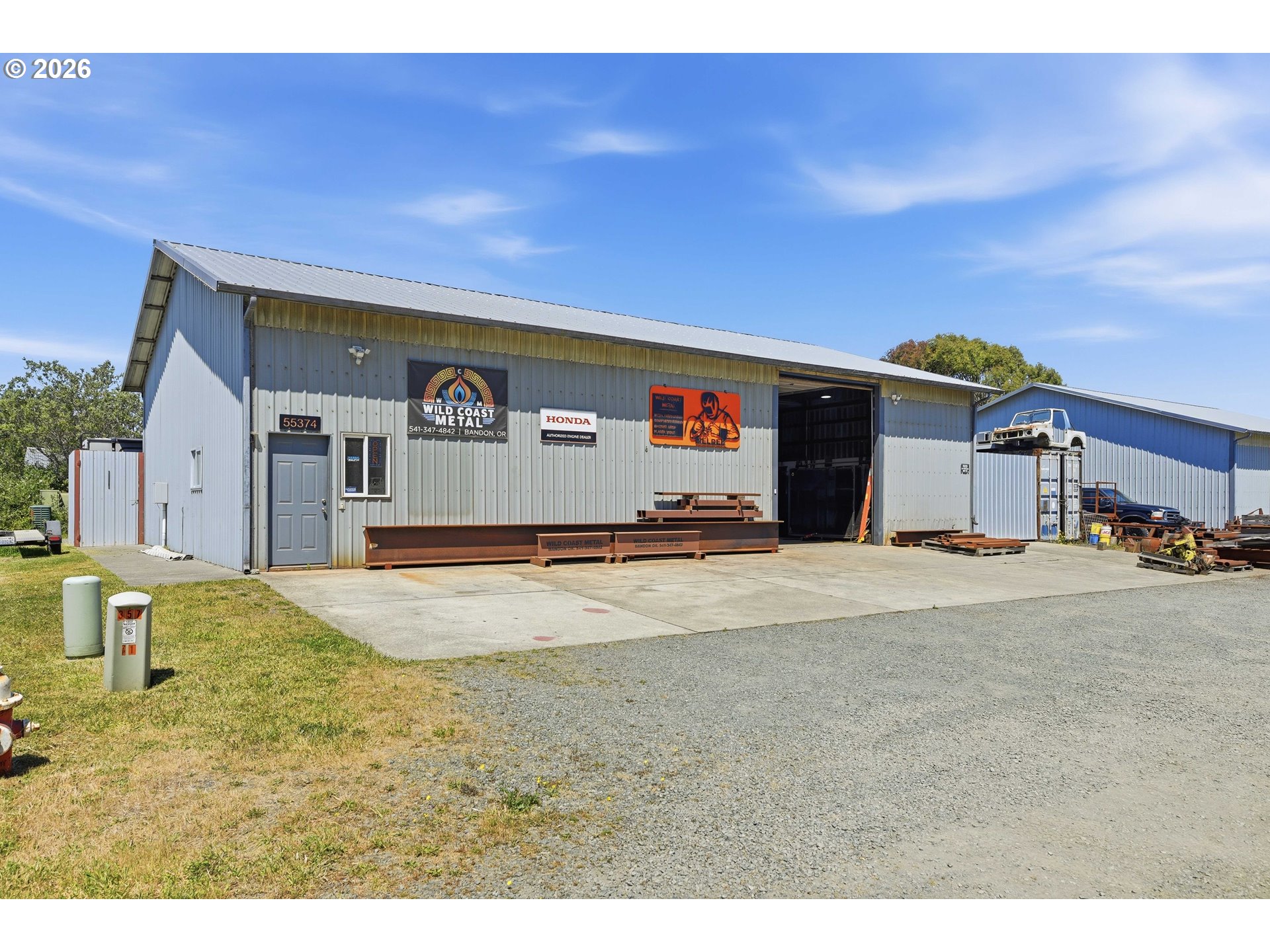 main property photo 41