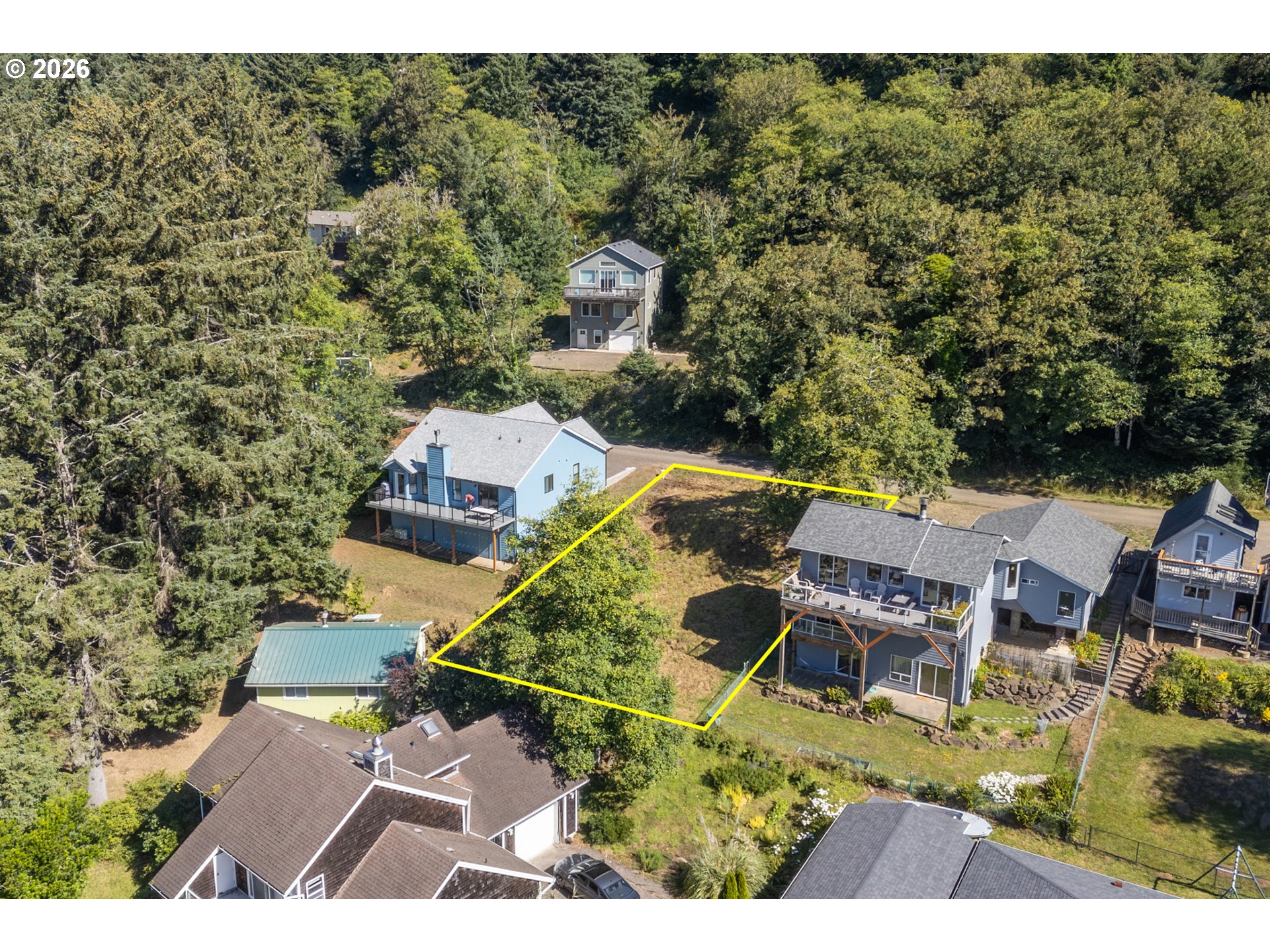 main property photo 8