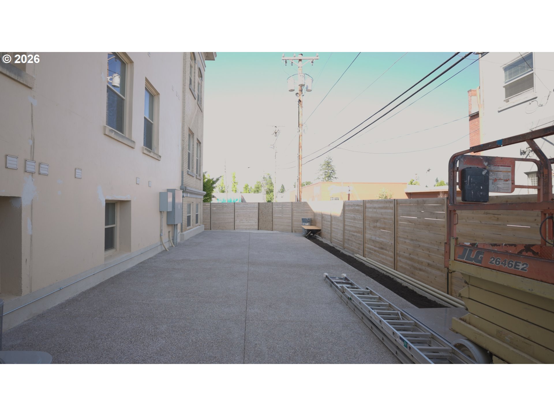 main property photo 43