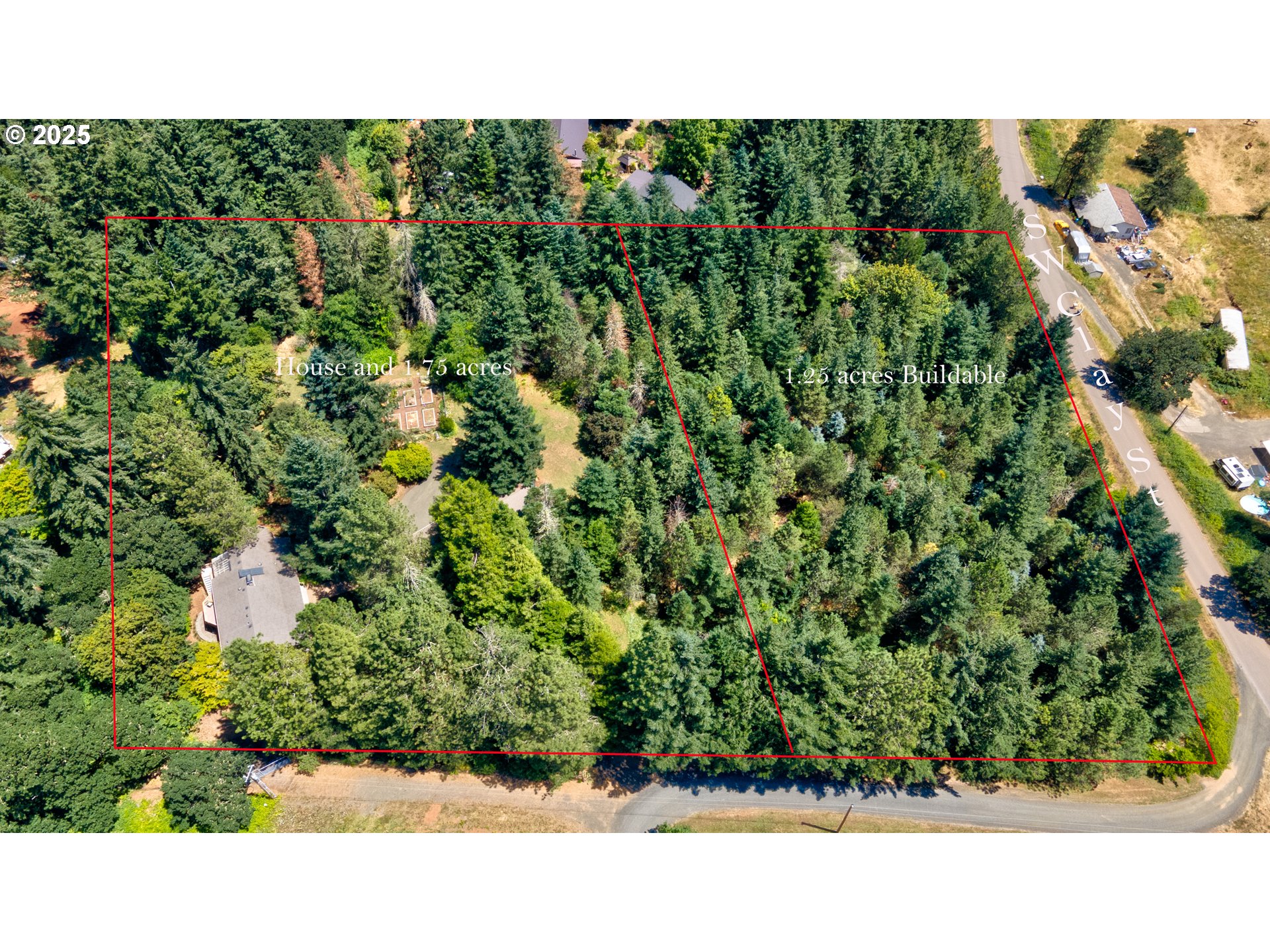 main property photo 13