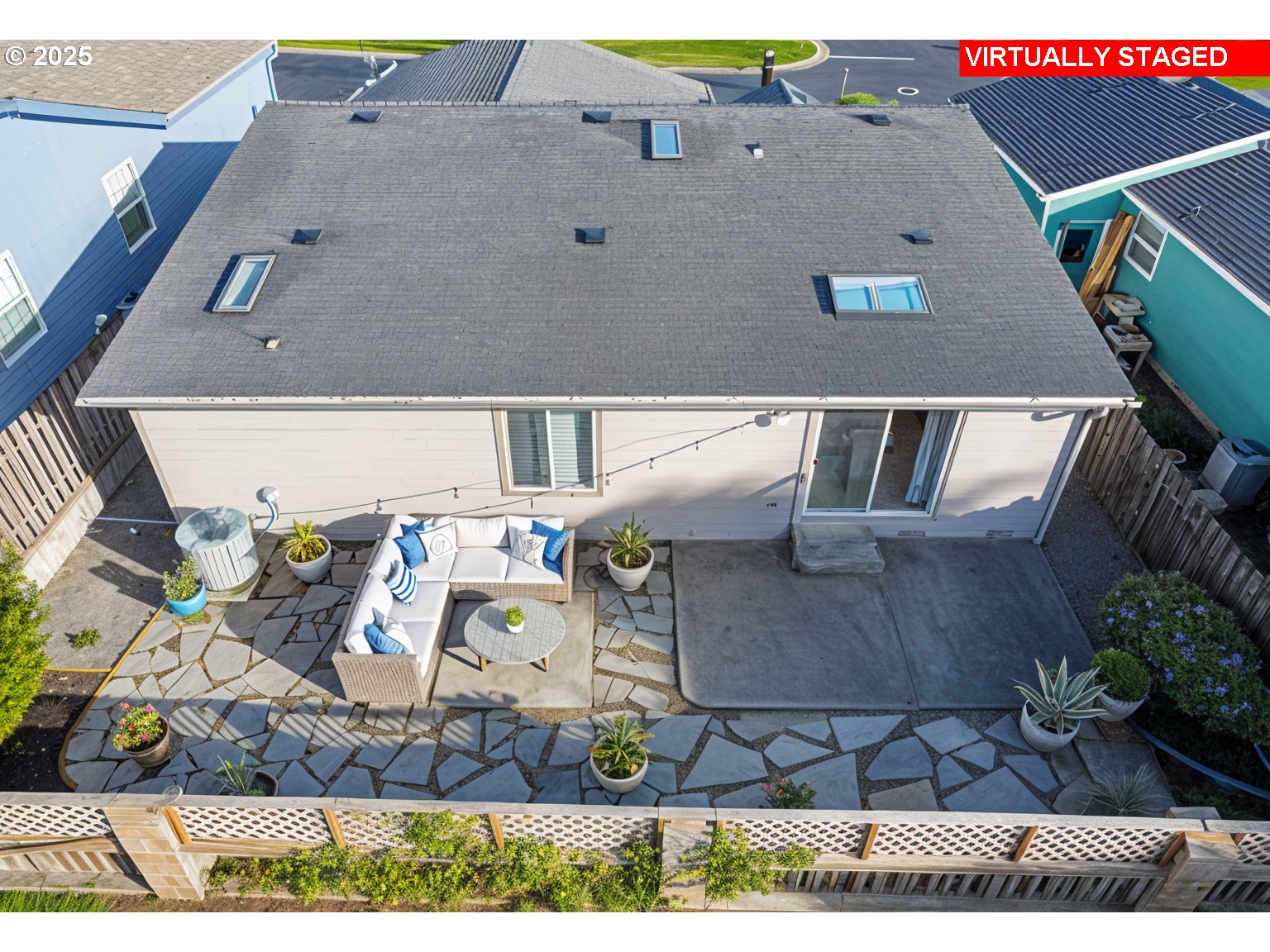 main property photo 19