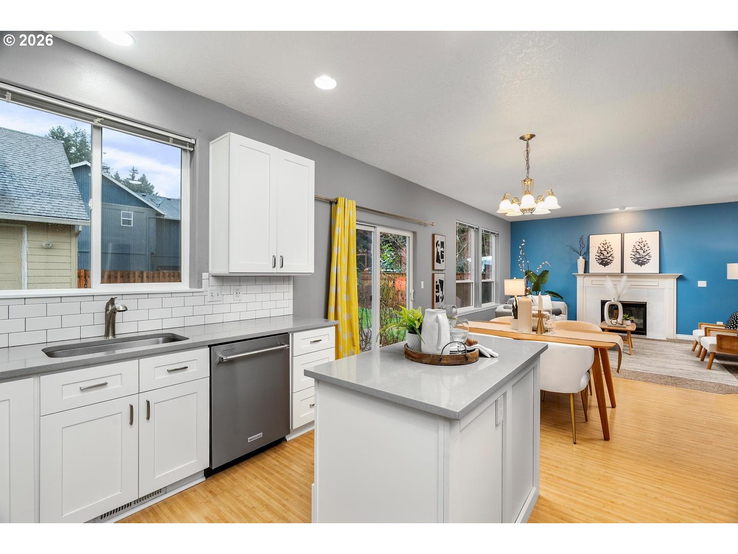 property viewer photo 10