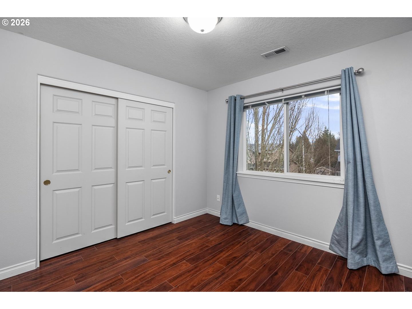 property viewer photo 17