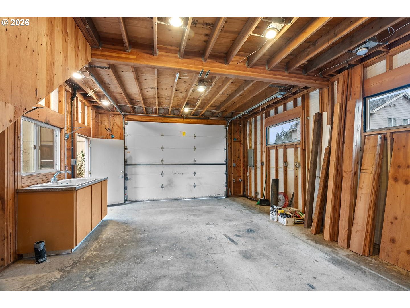 property viewer photo 25