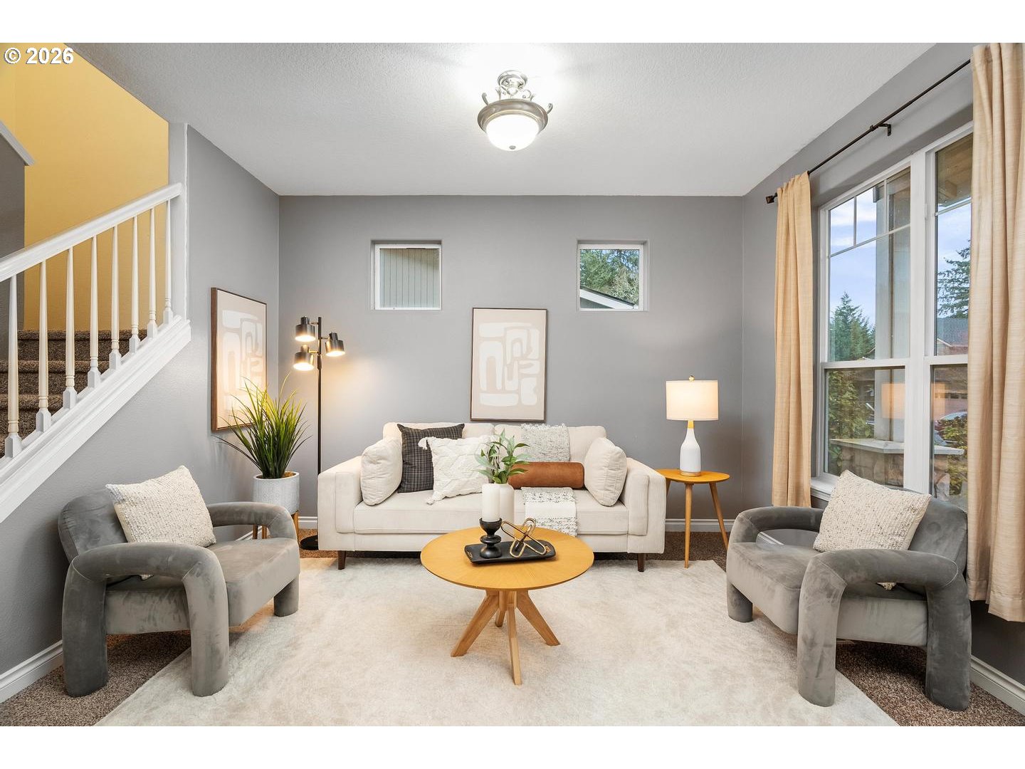 property viewer photo 3