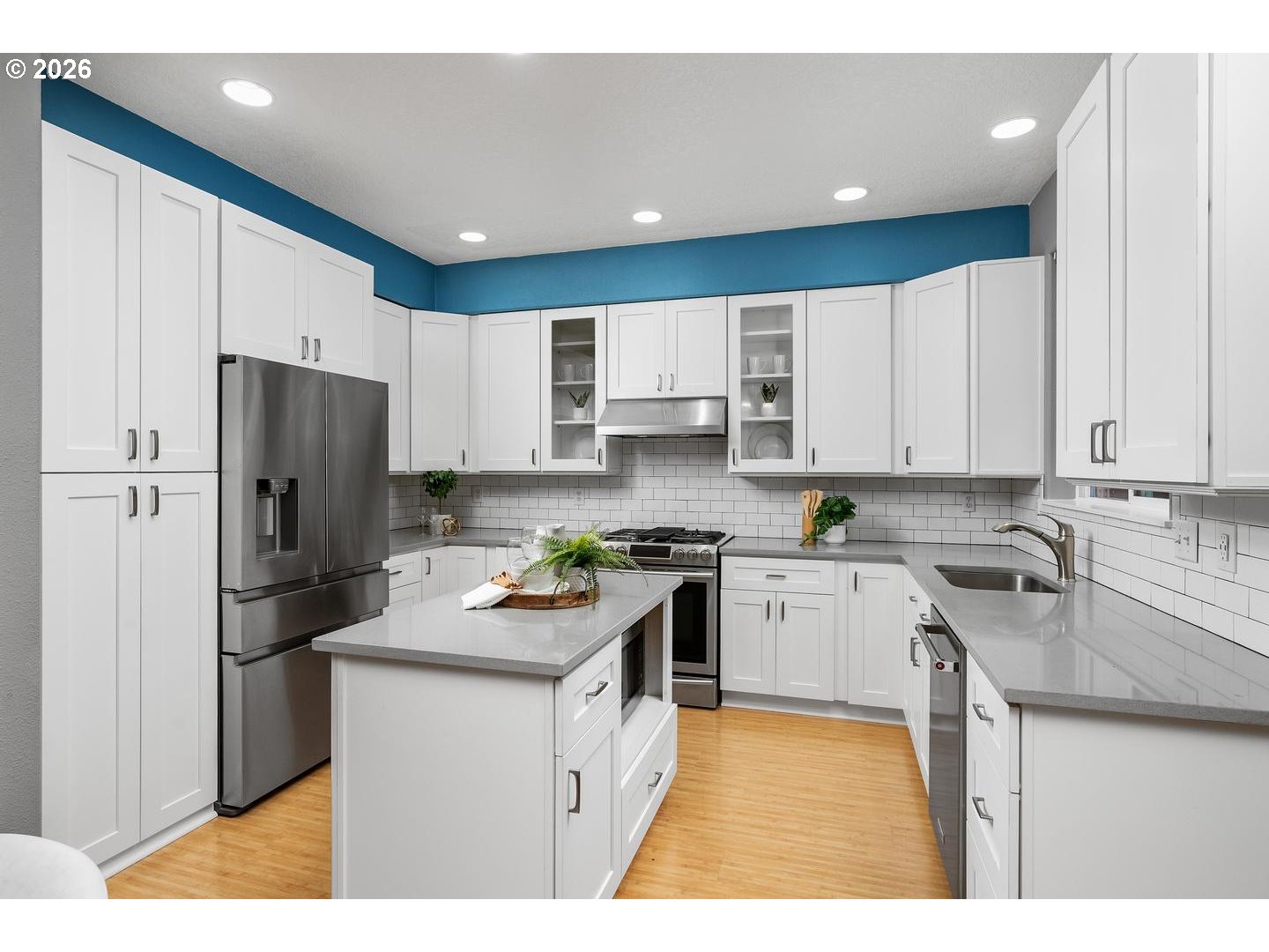 property viewer photo 8