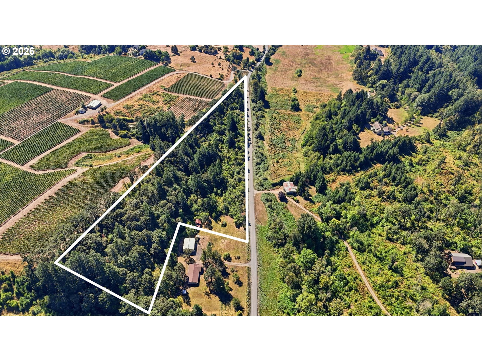 main property photo 37
