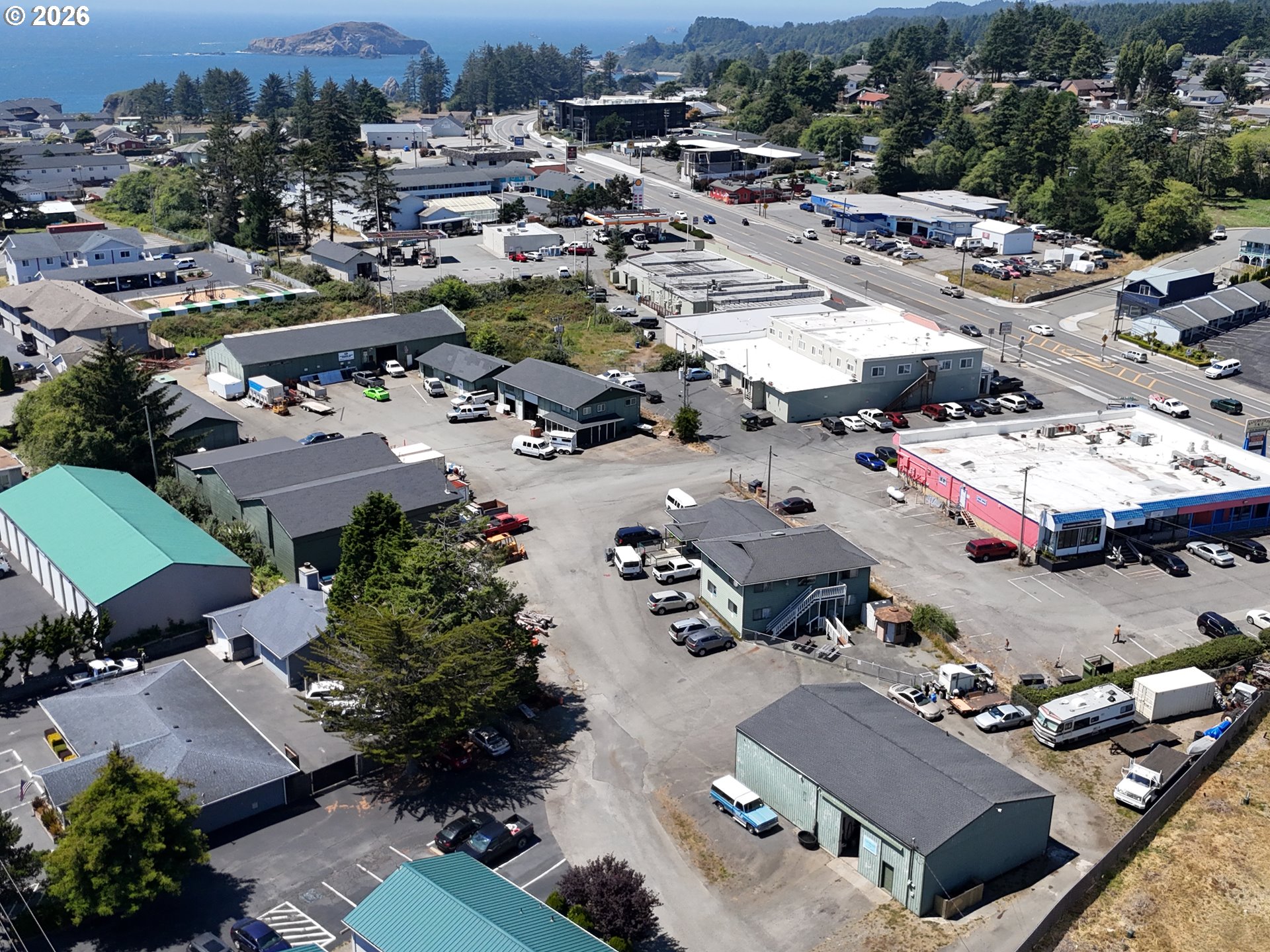 main property photo 16