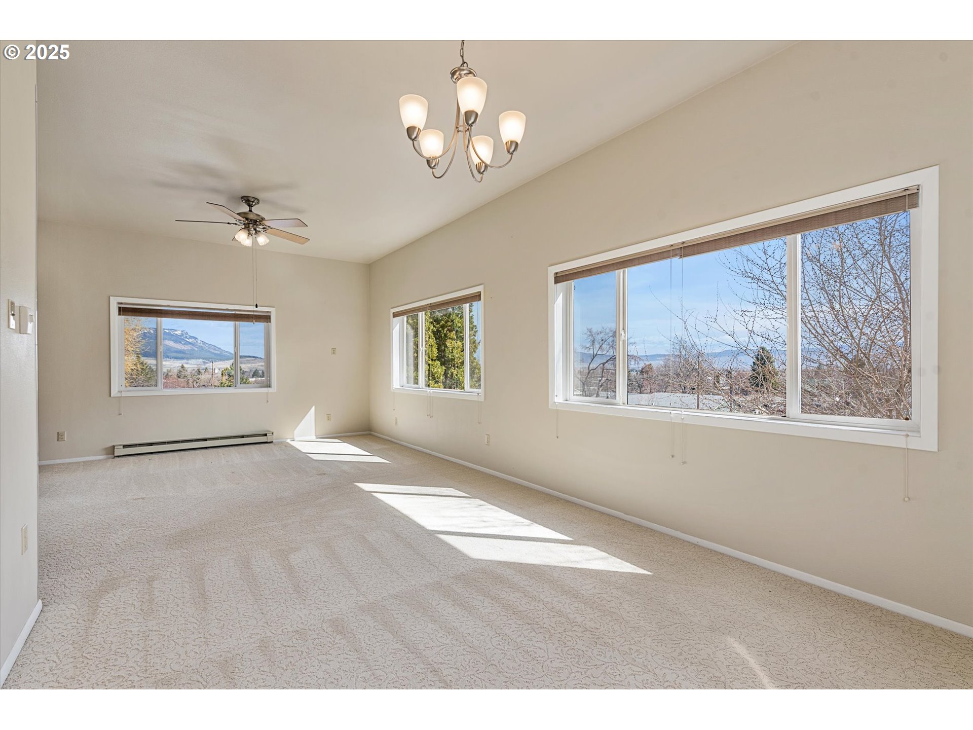 property viewer photo 10