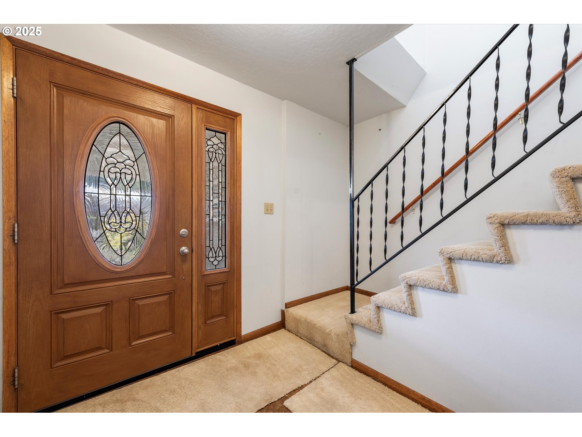 property viewer photo 2