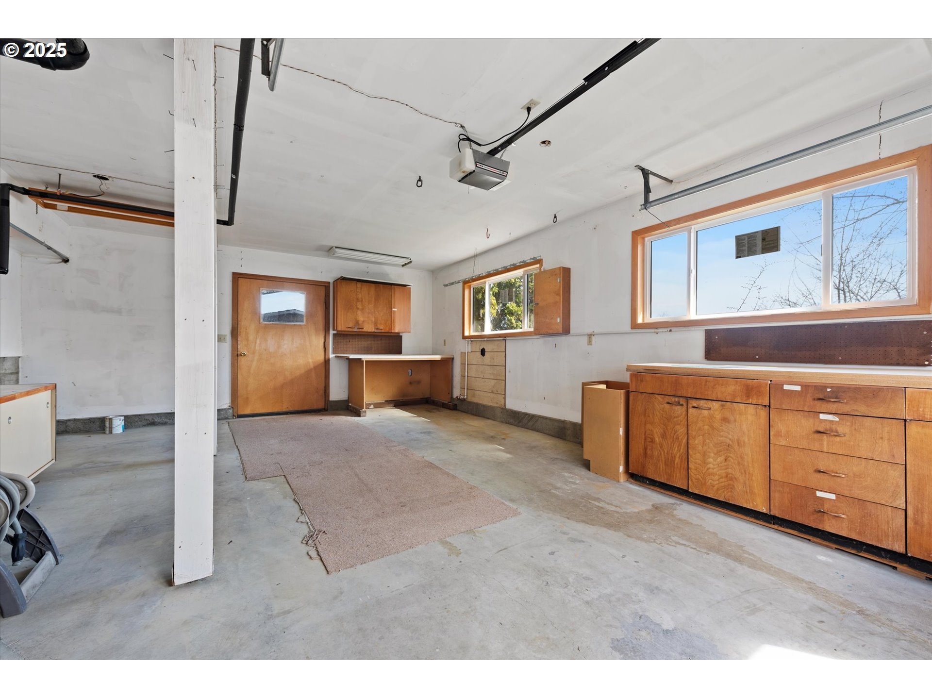 property viewer photo 30