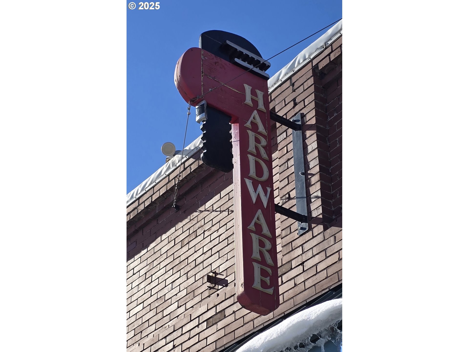 main property photo 21