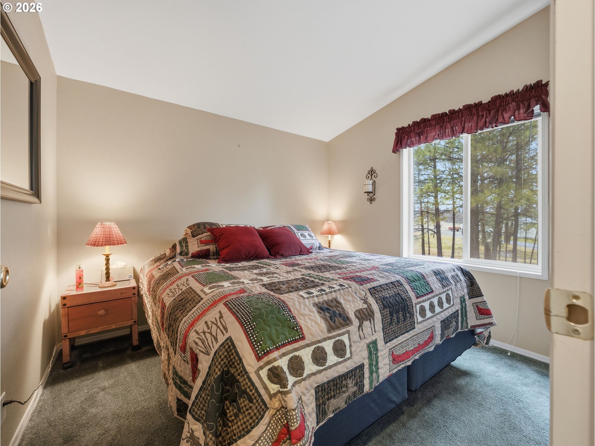 main property photo 13