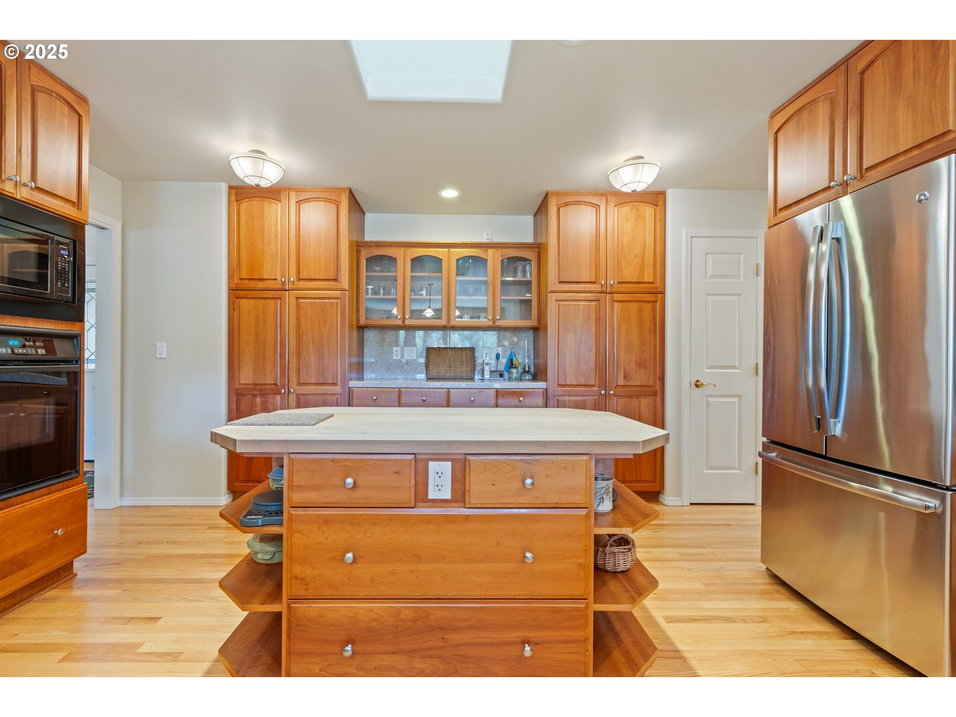 property viewer photo 16