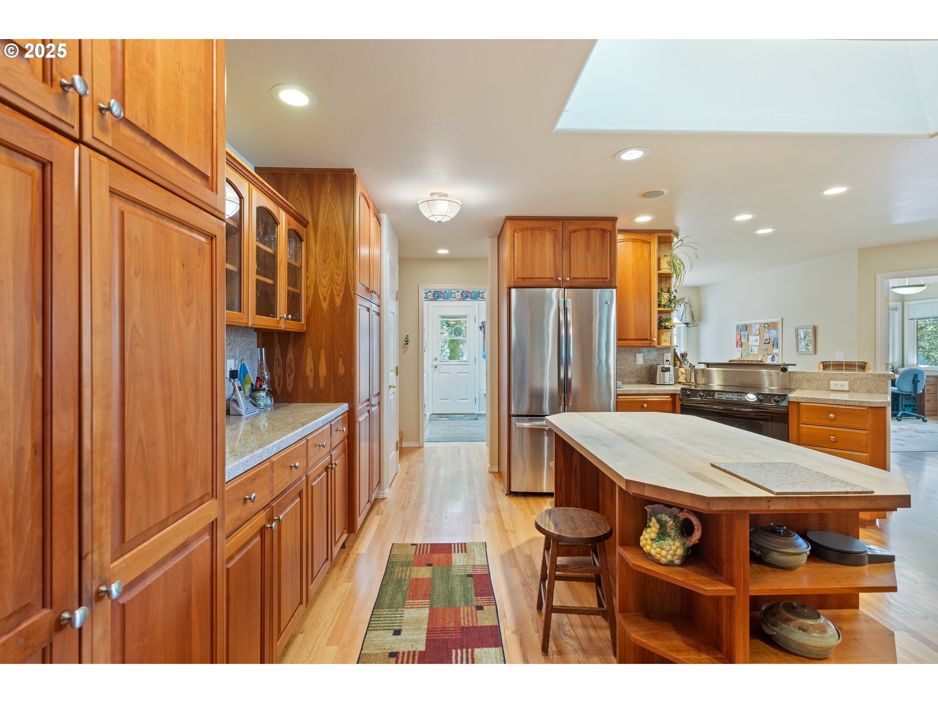 property viewer photo 17