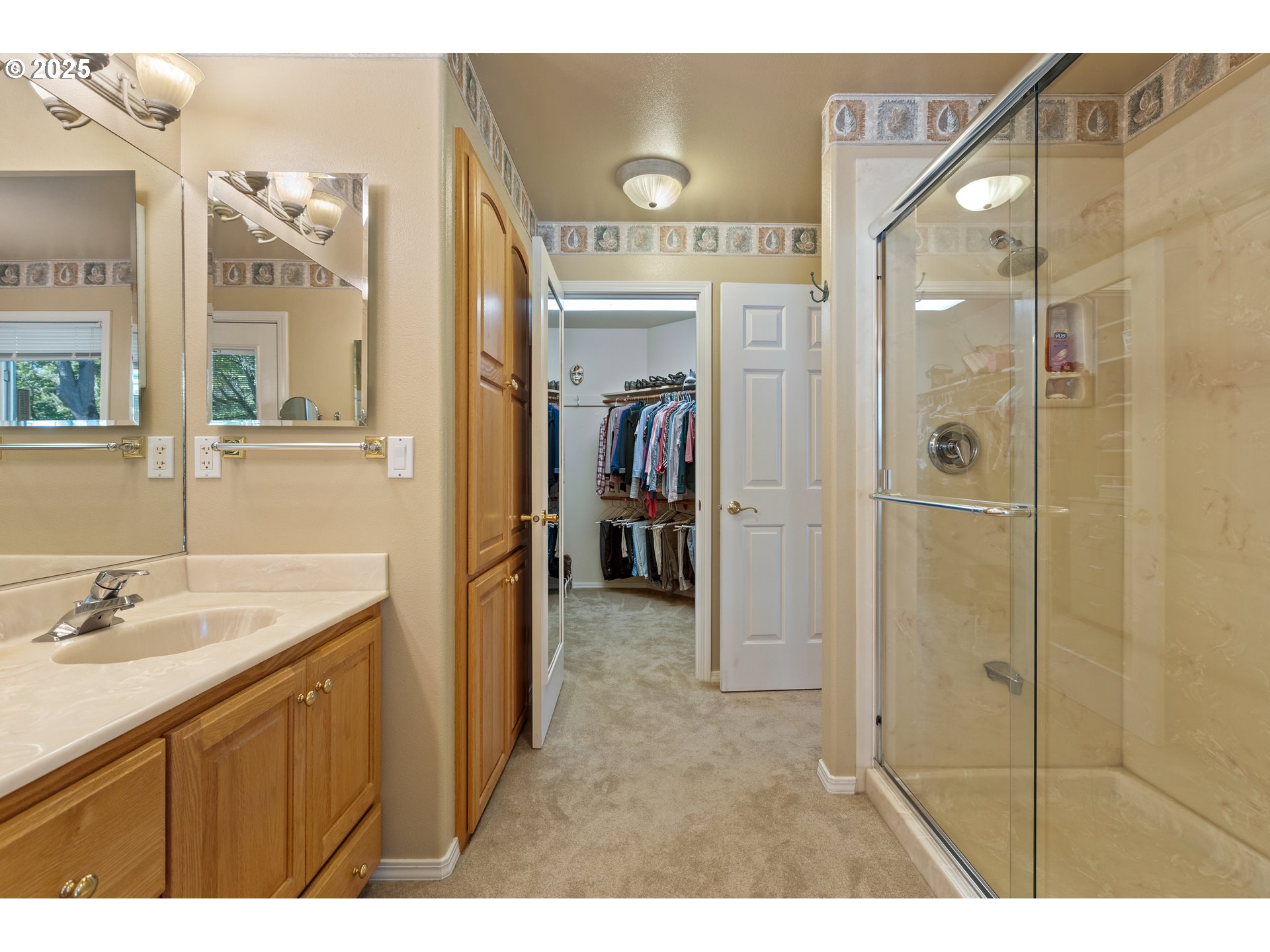 property viewer photo 26