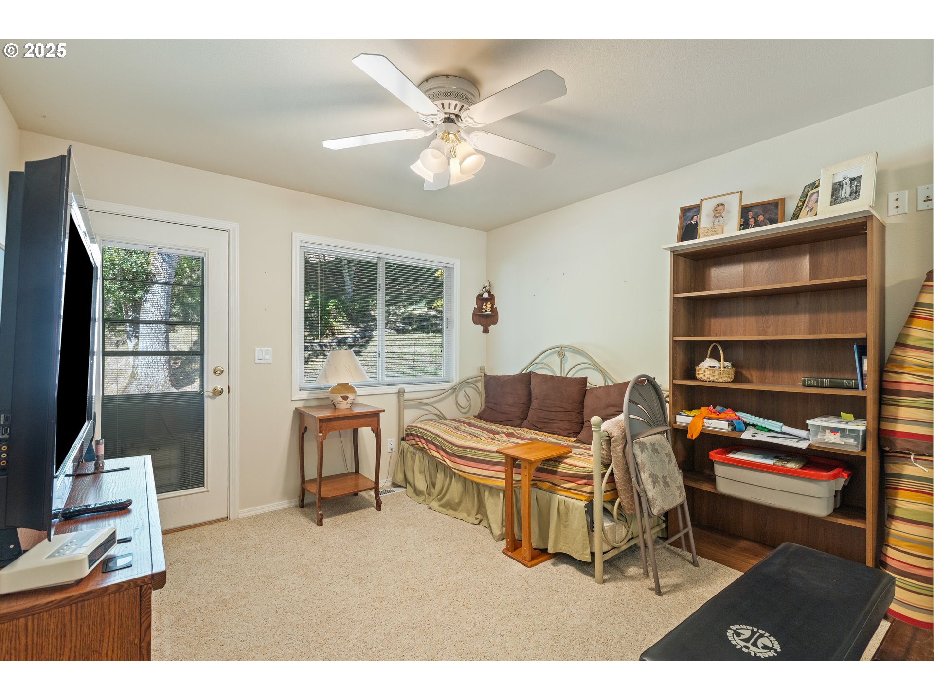 property viewer photo 34