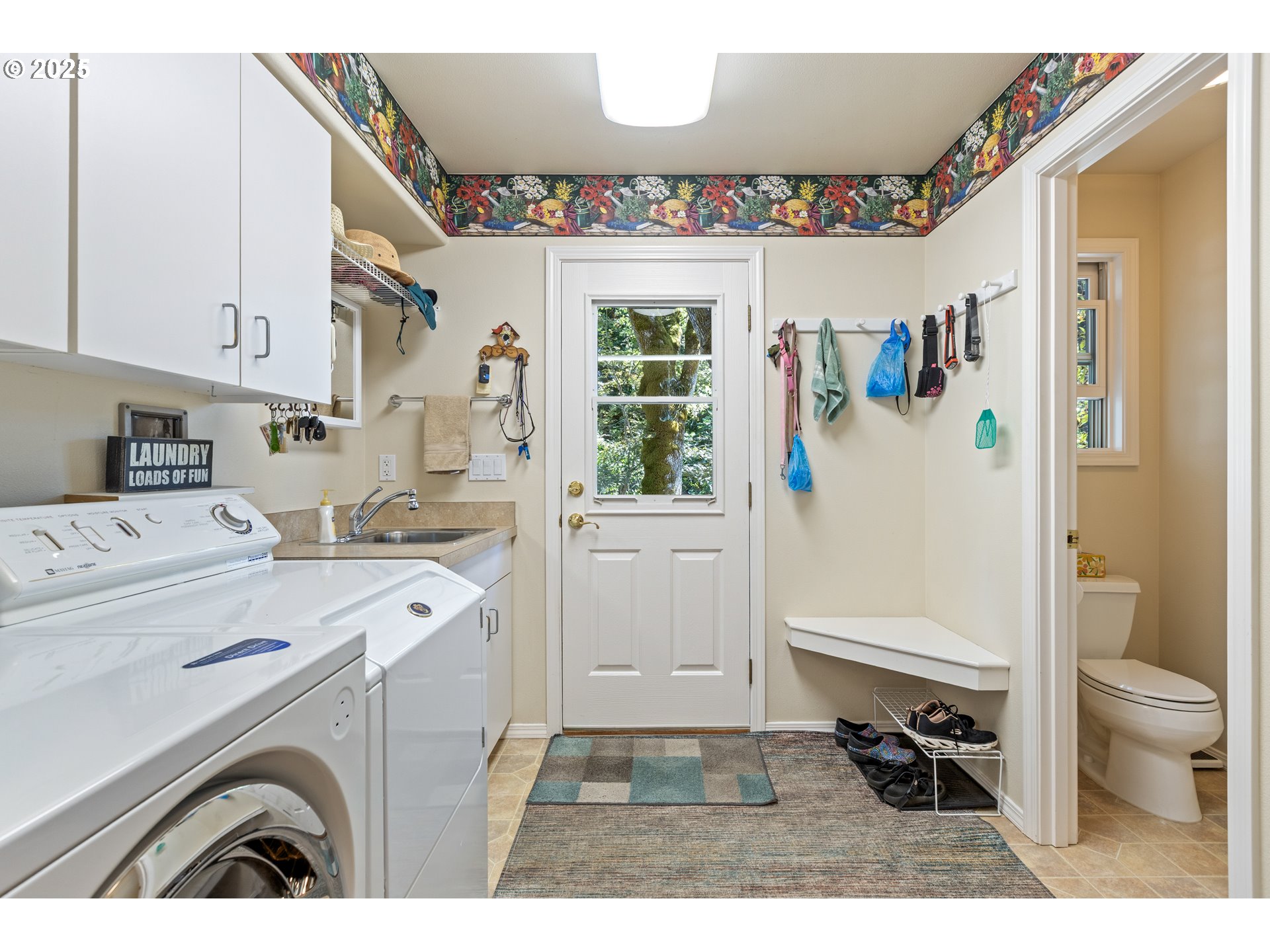 property viewer photo 37