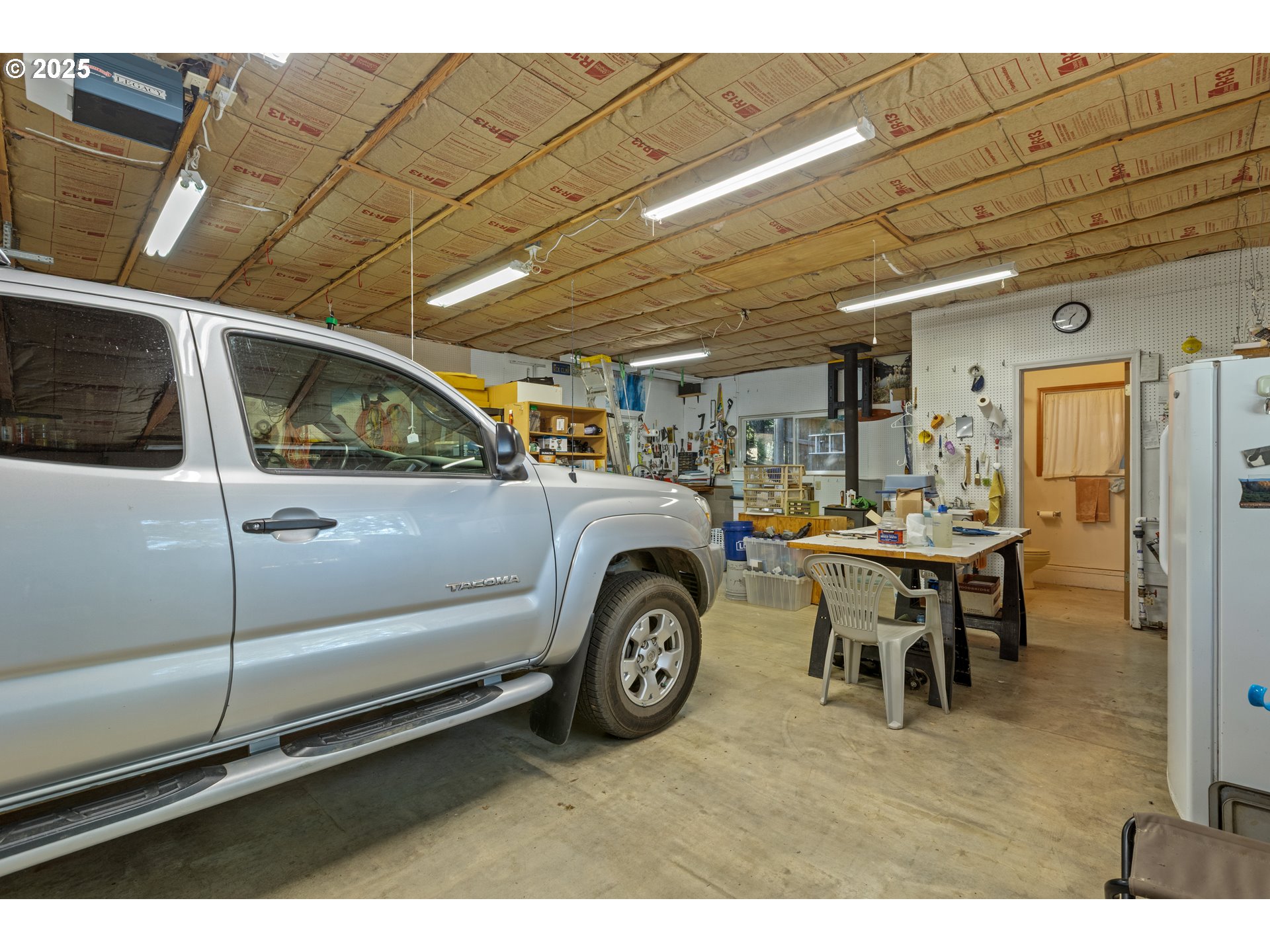 property viewer photo 41