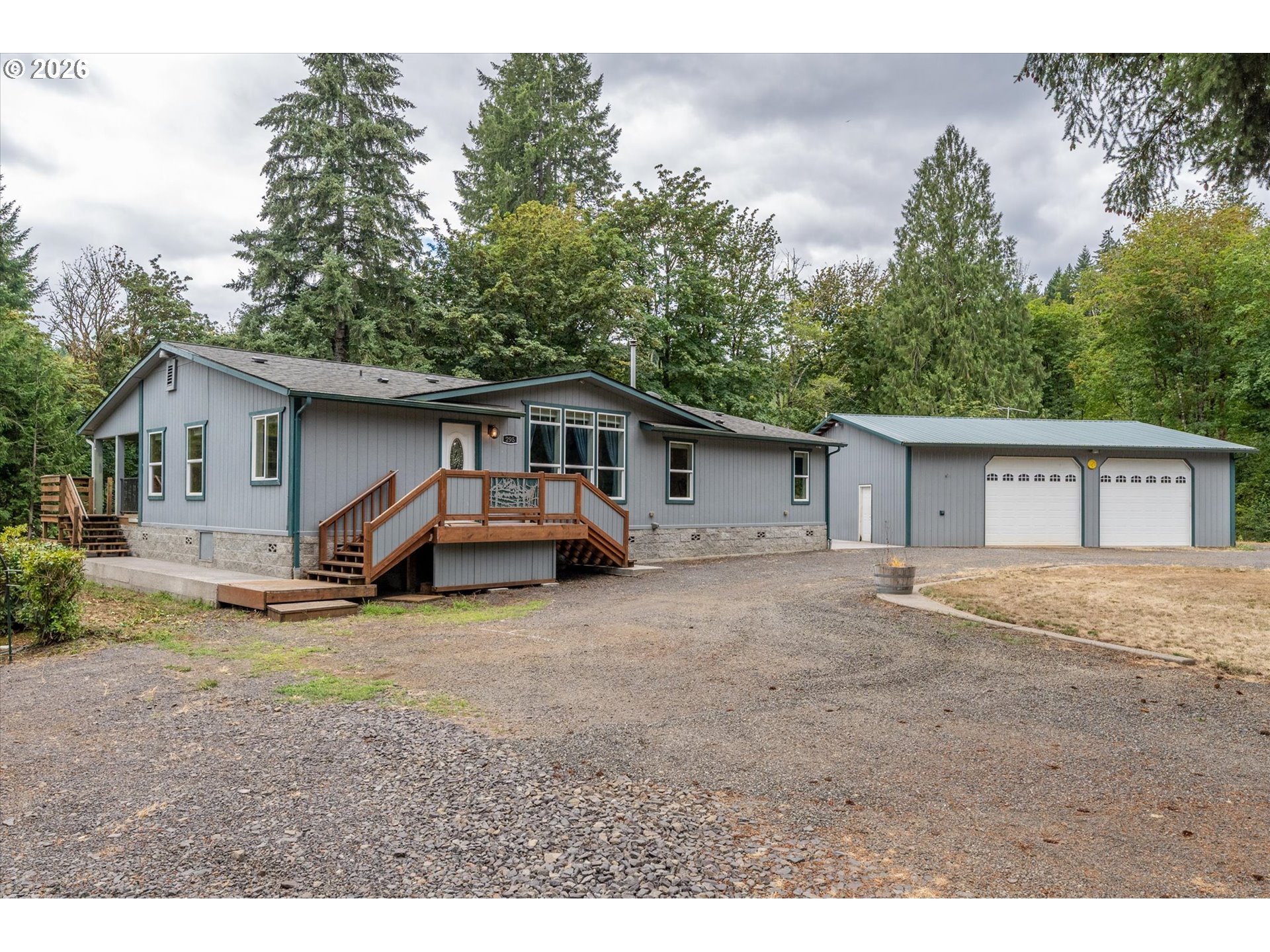 main property photo 2