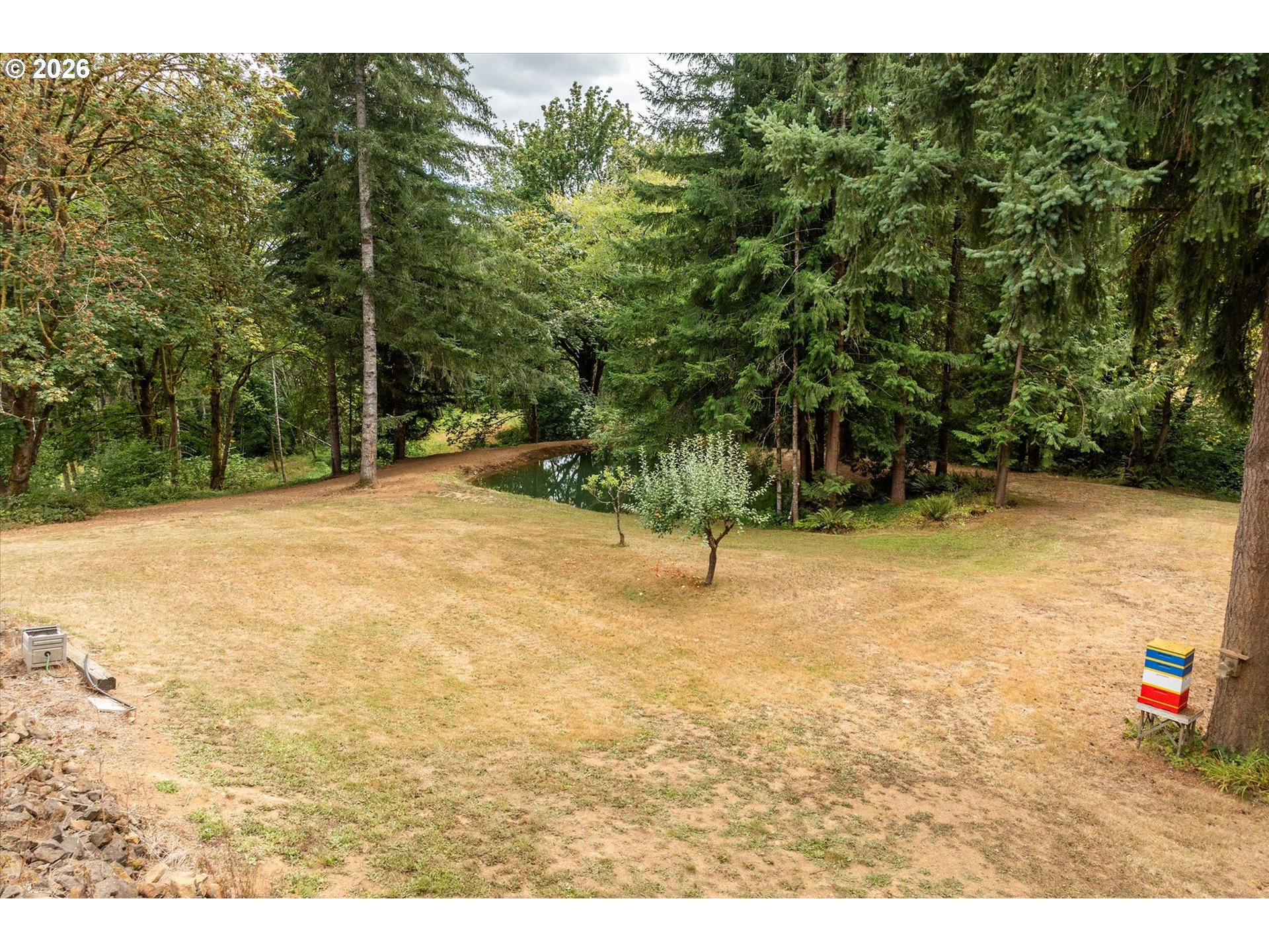 main property photo 40
