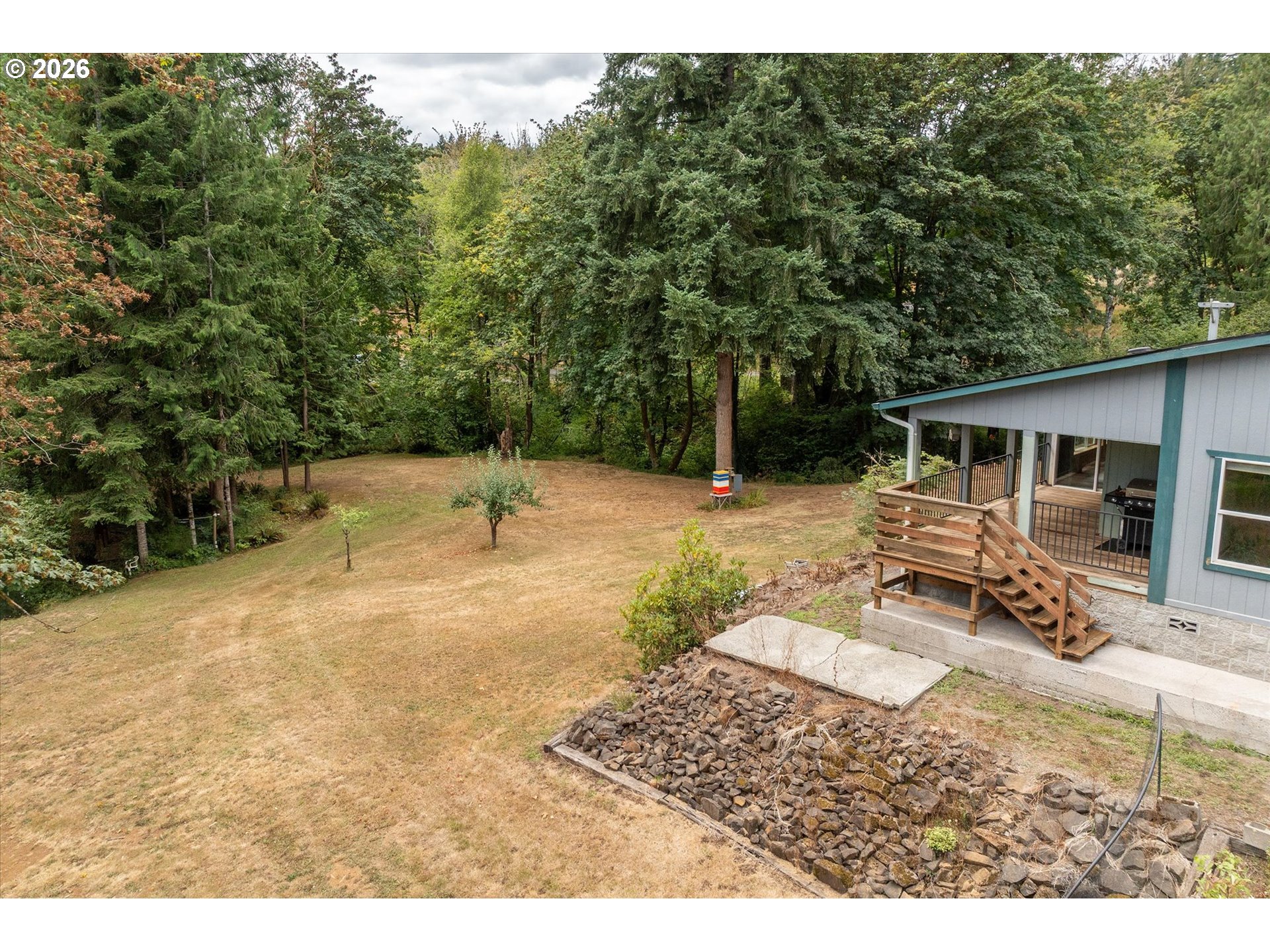 main property photo 41