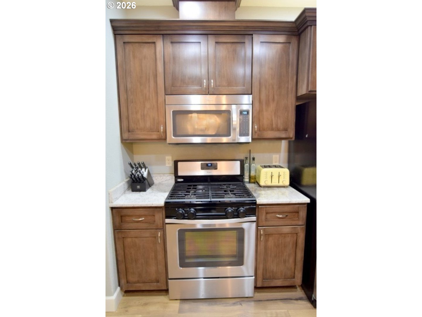 property viewer photo 16