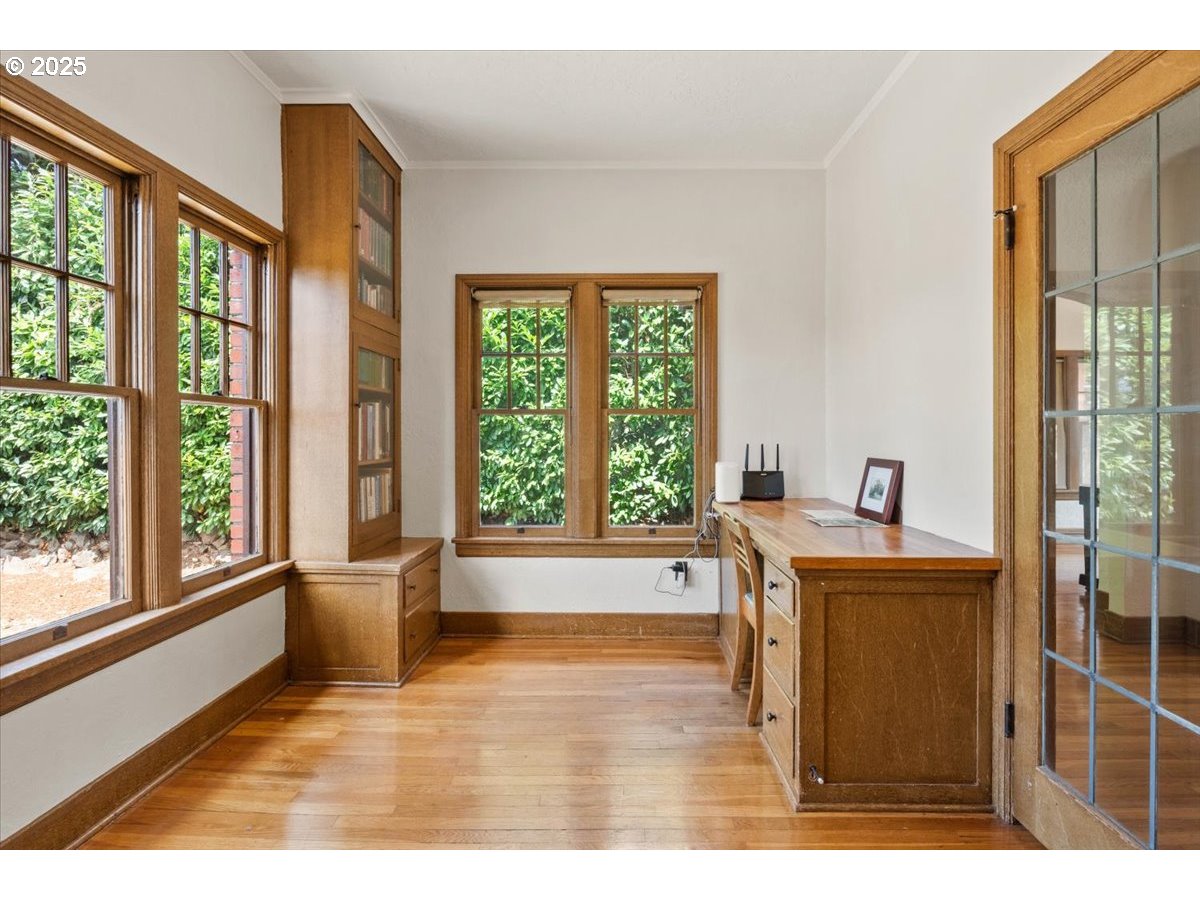 property viewer photo 14
