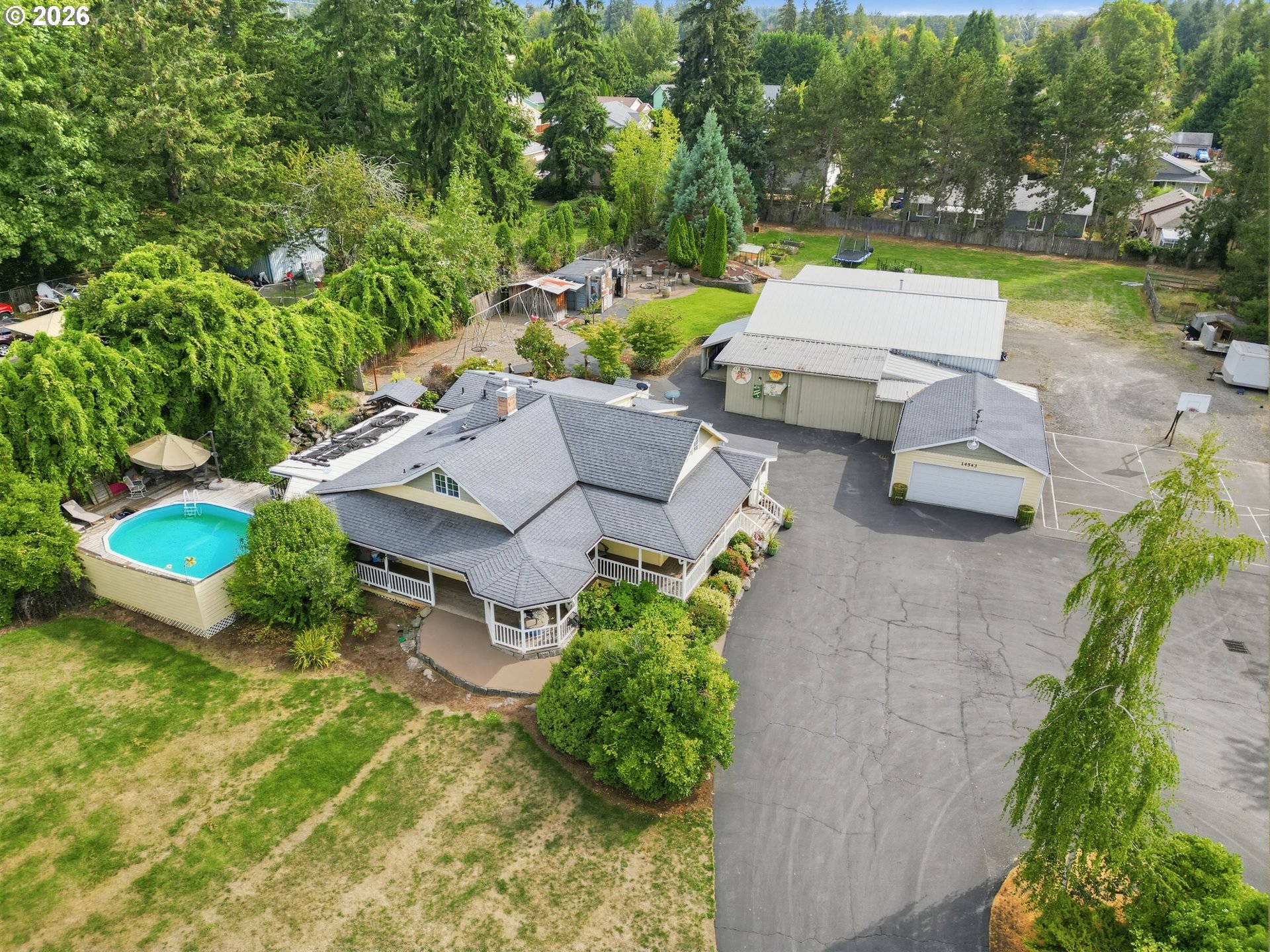 main property photo 21