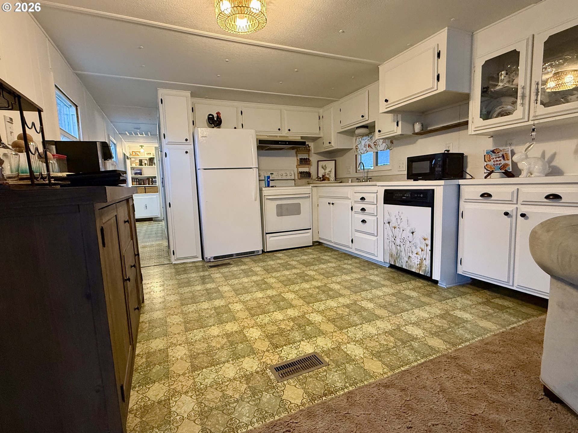 property viewer photo 5