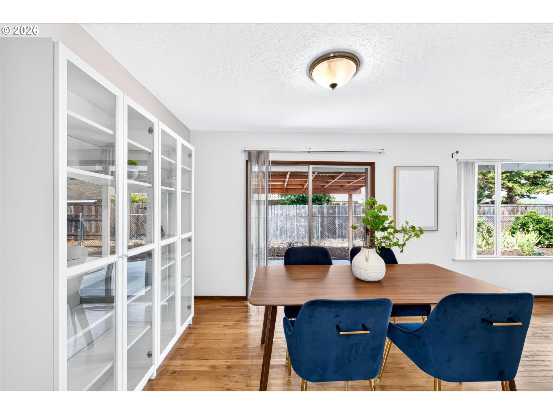 property viewer photo 10