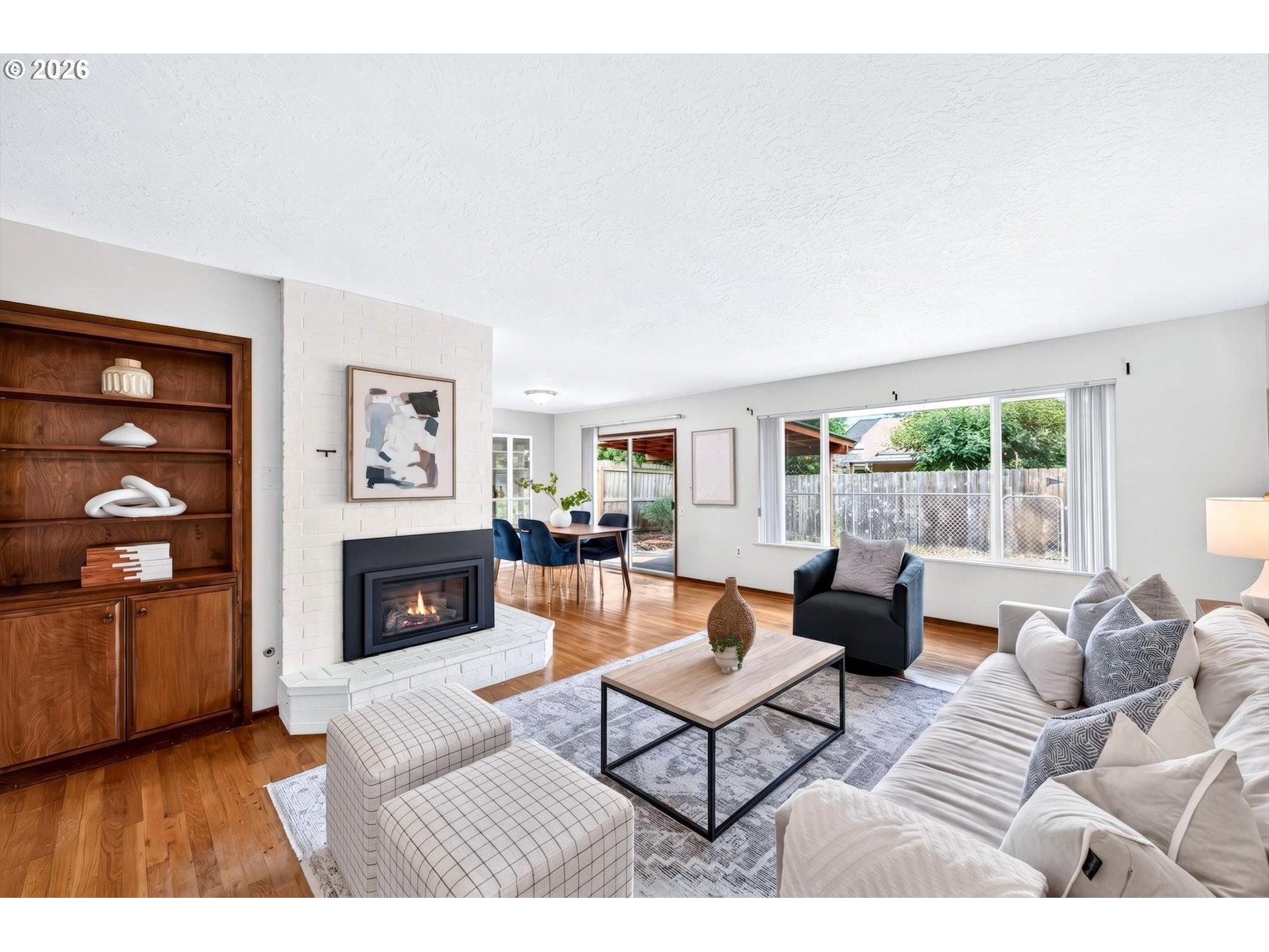 property viewer photo 11